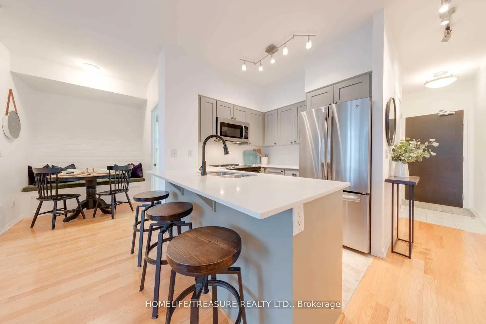 231 Fort York Boulevard, #722