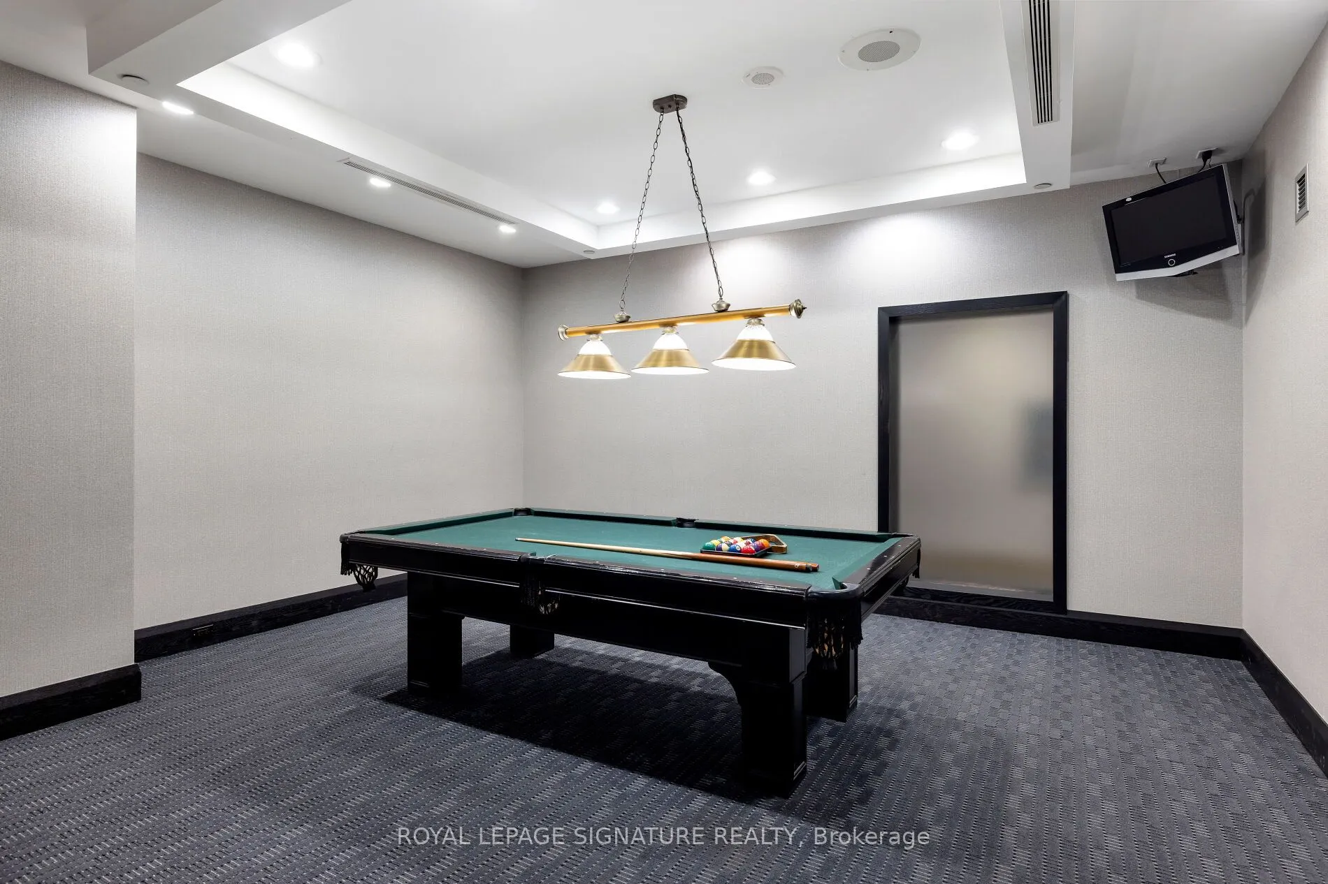 33 Sheppard Avenue E, #810
