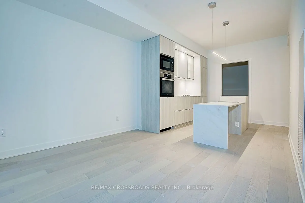11 Yorkville Avenue, #1607