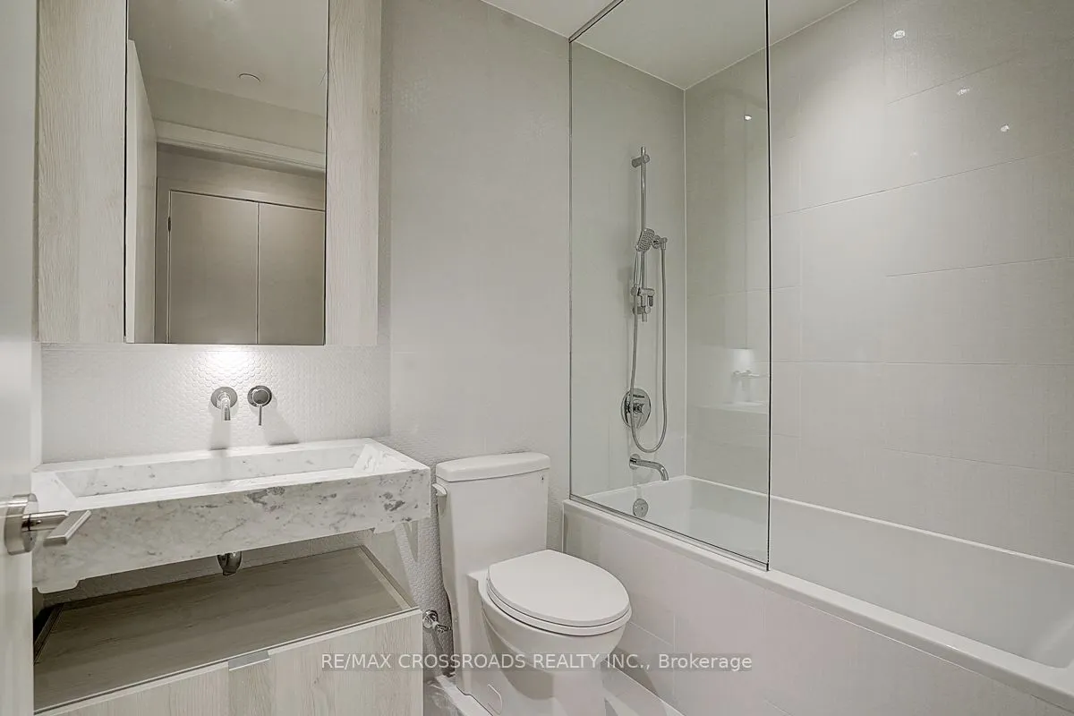 11 Yorkville Avenue, #1607
