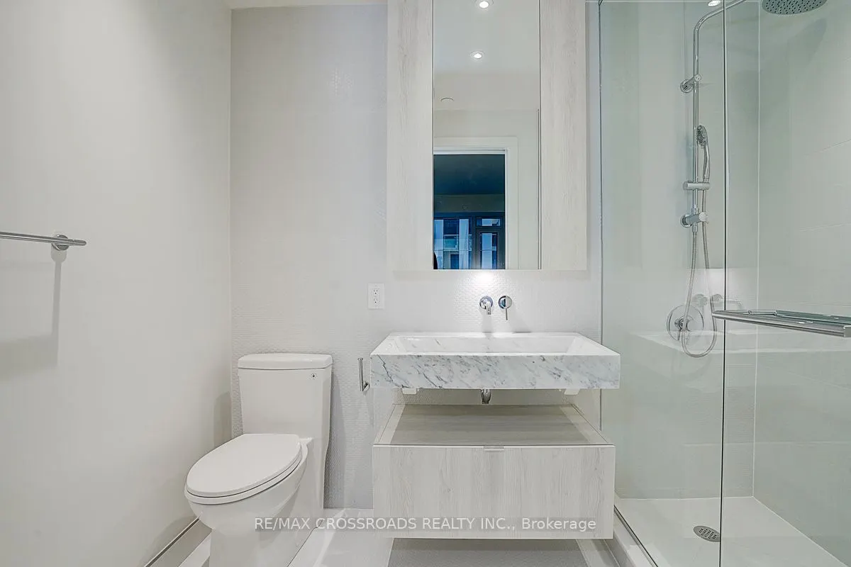 11 Yorkville Avenue, #1607