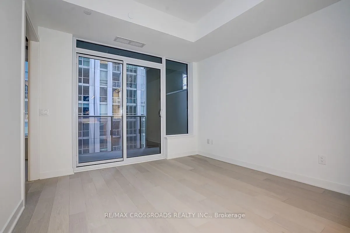 11 Yorkville Avenue, #1607