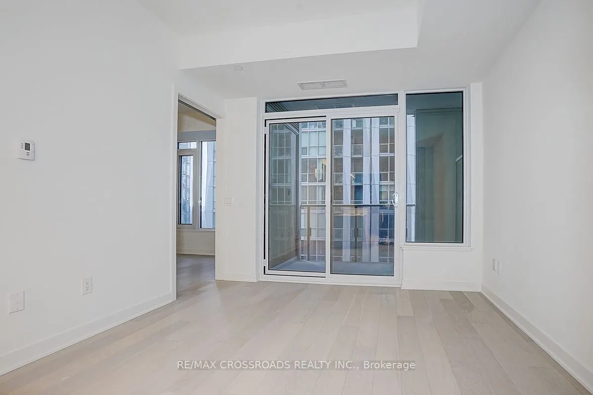 11 Yorkville Avenue, #1607