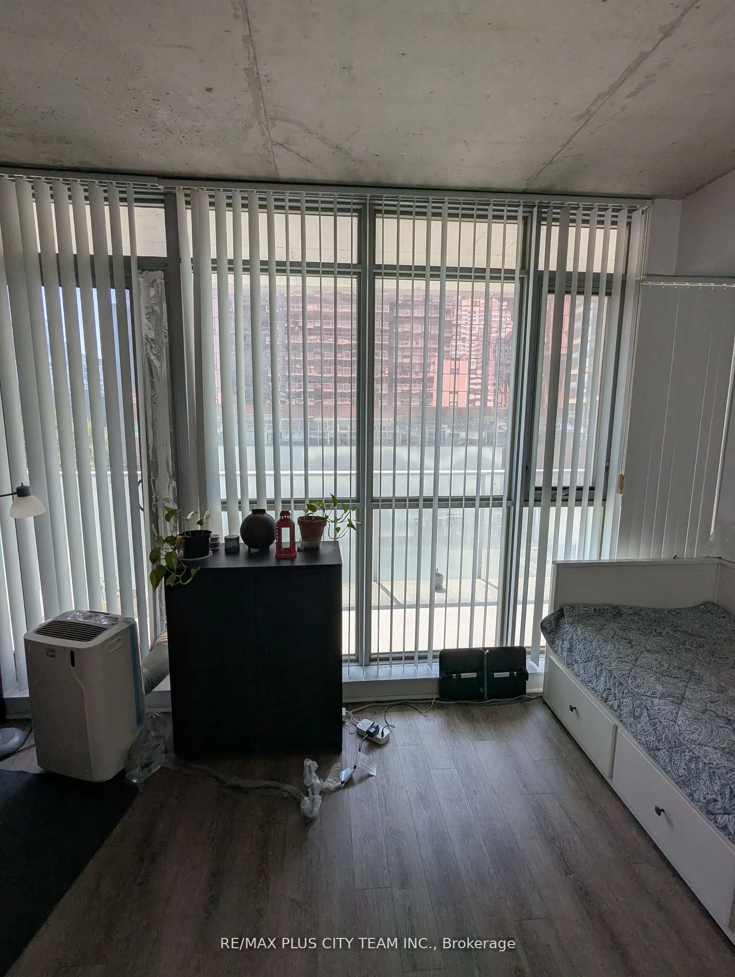 375 King Street W, #502