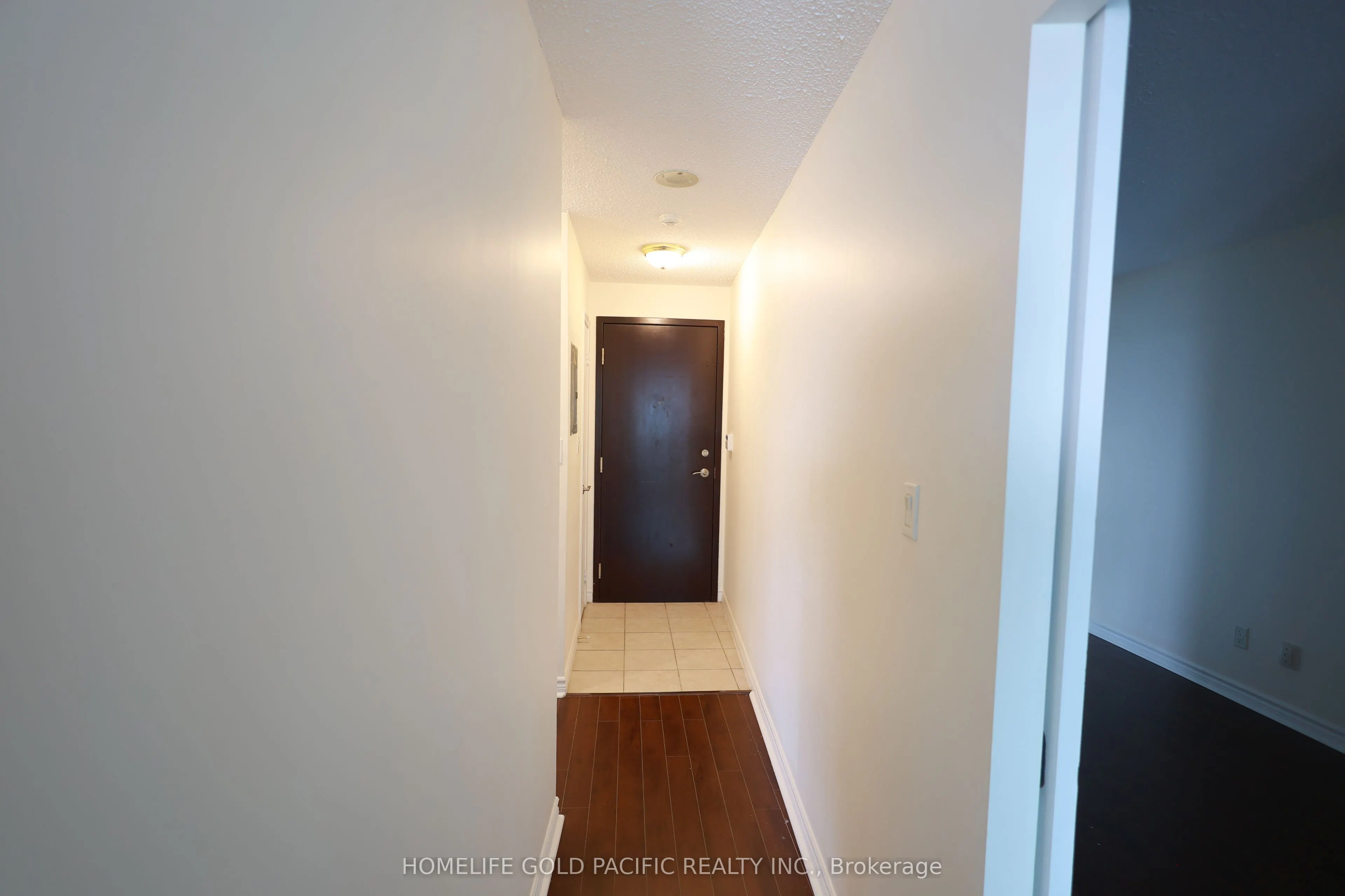 410 Queens Quay W, #702