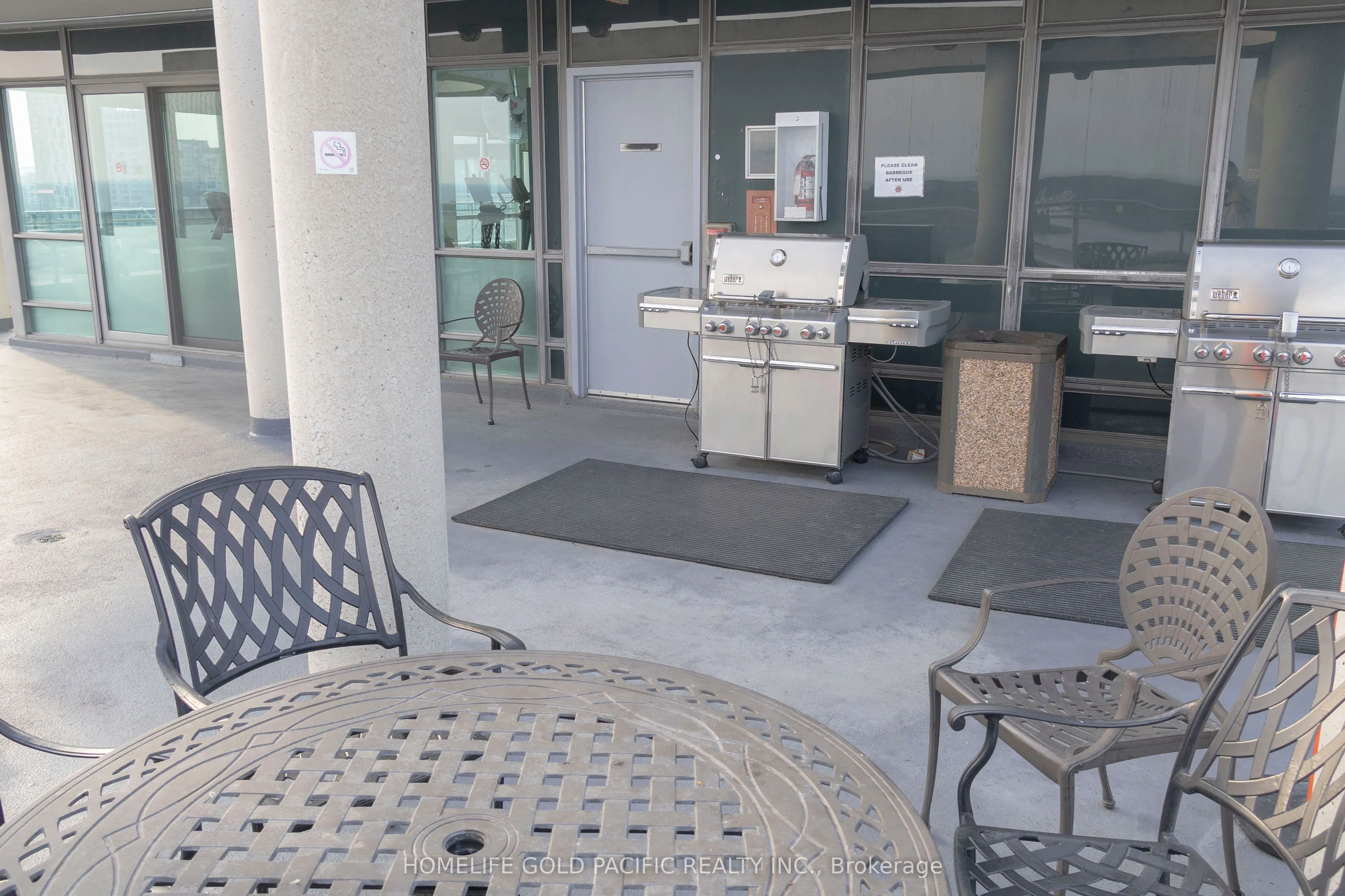 410 Queens Quay W, #702