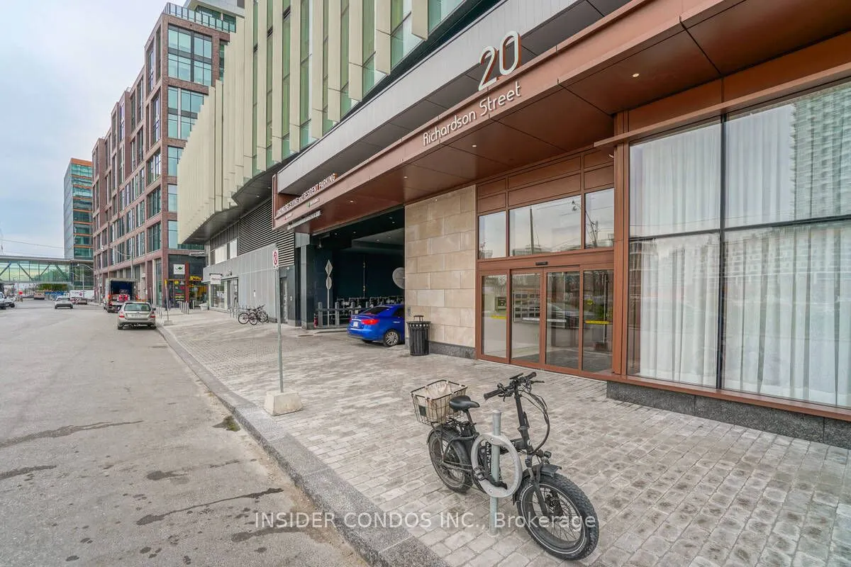20 Richardson Street, #801