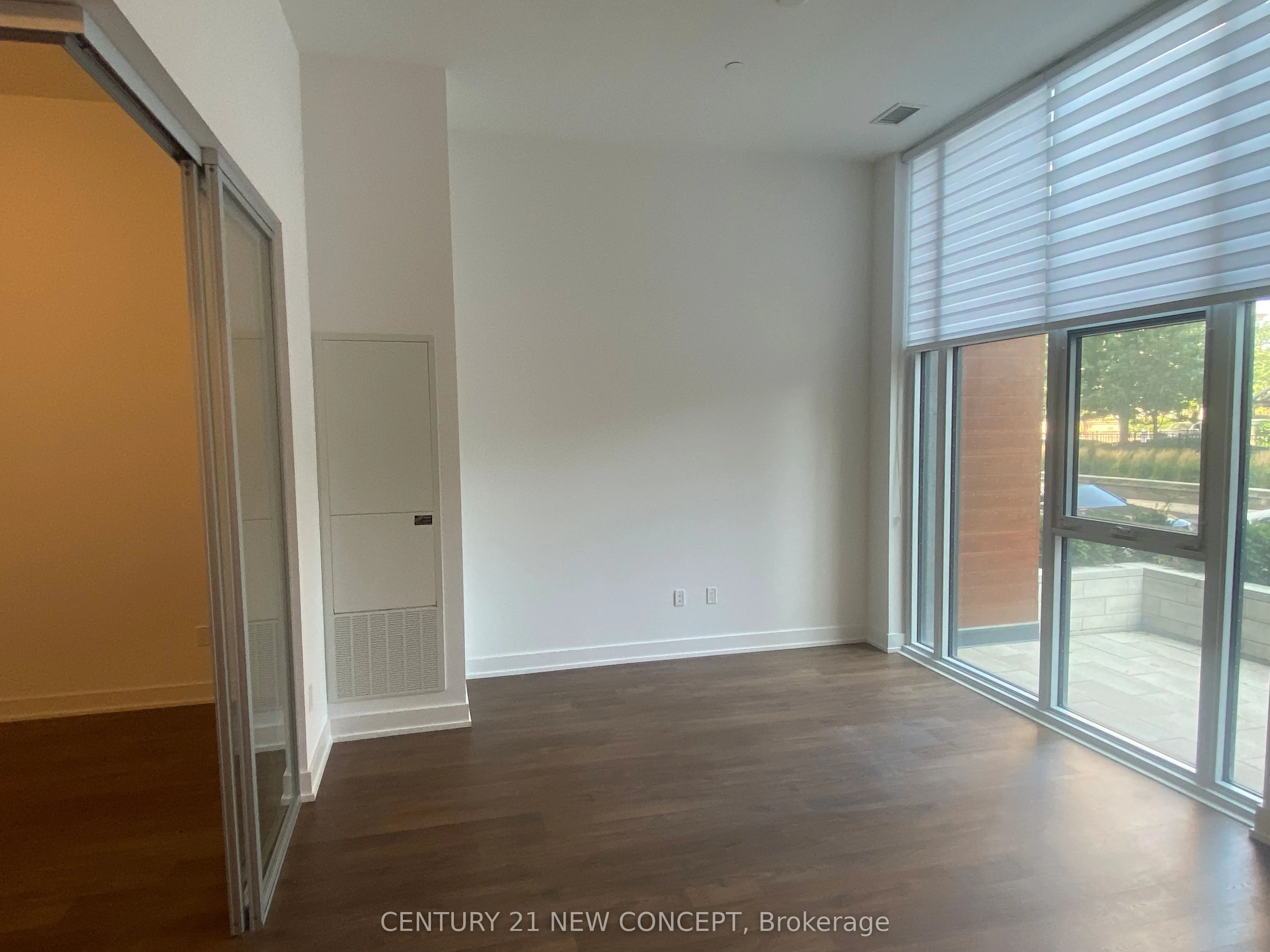 20 Inn On The Park Drive, #244