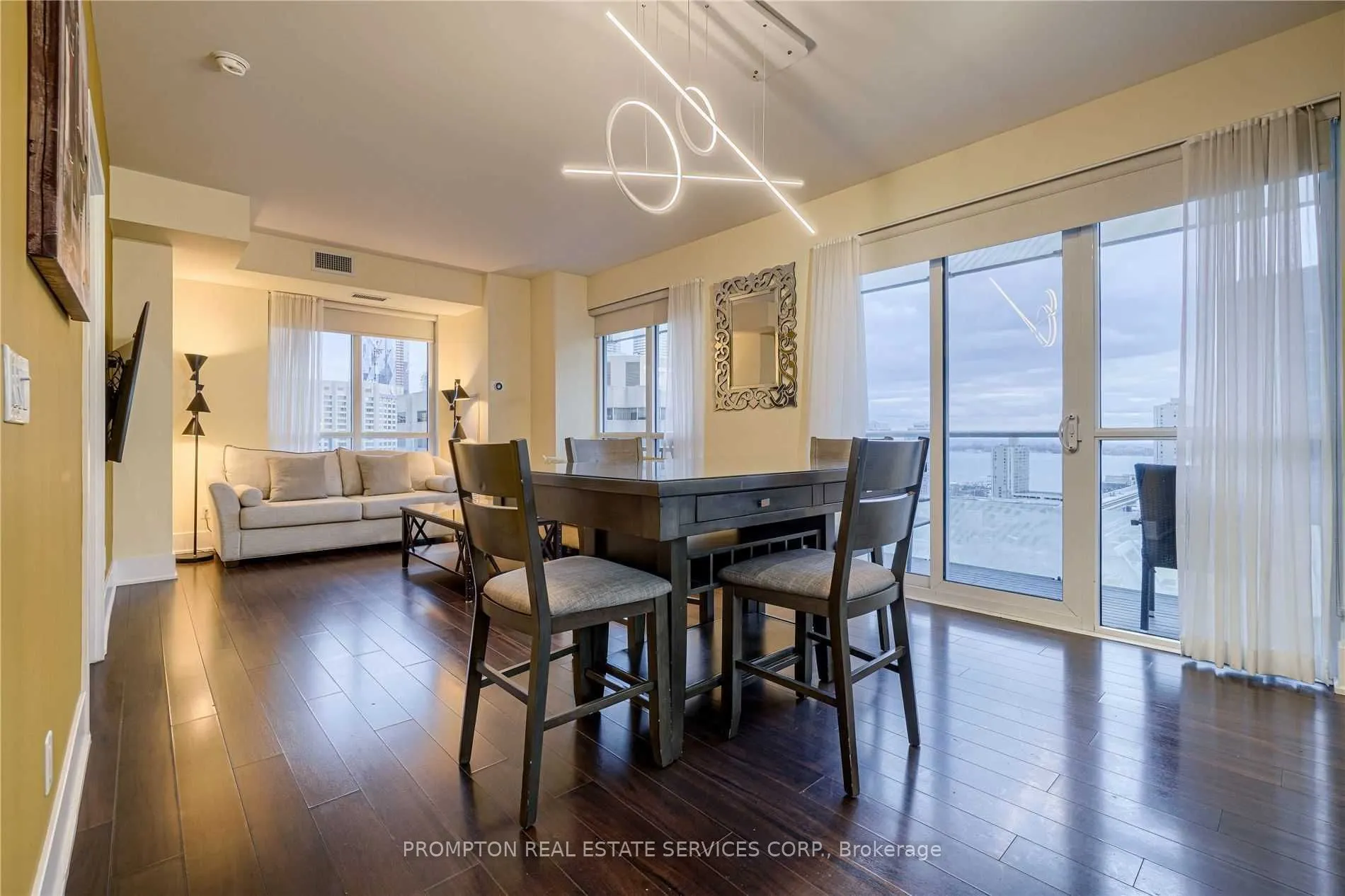 300 Front Street, #1911