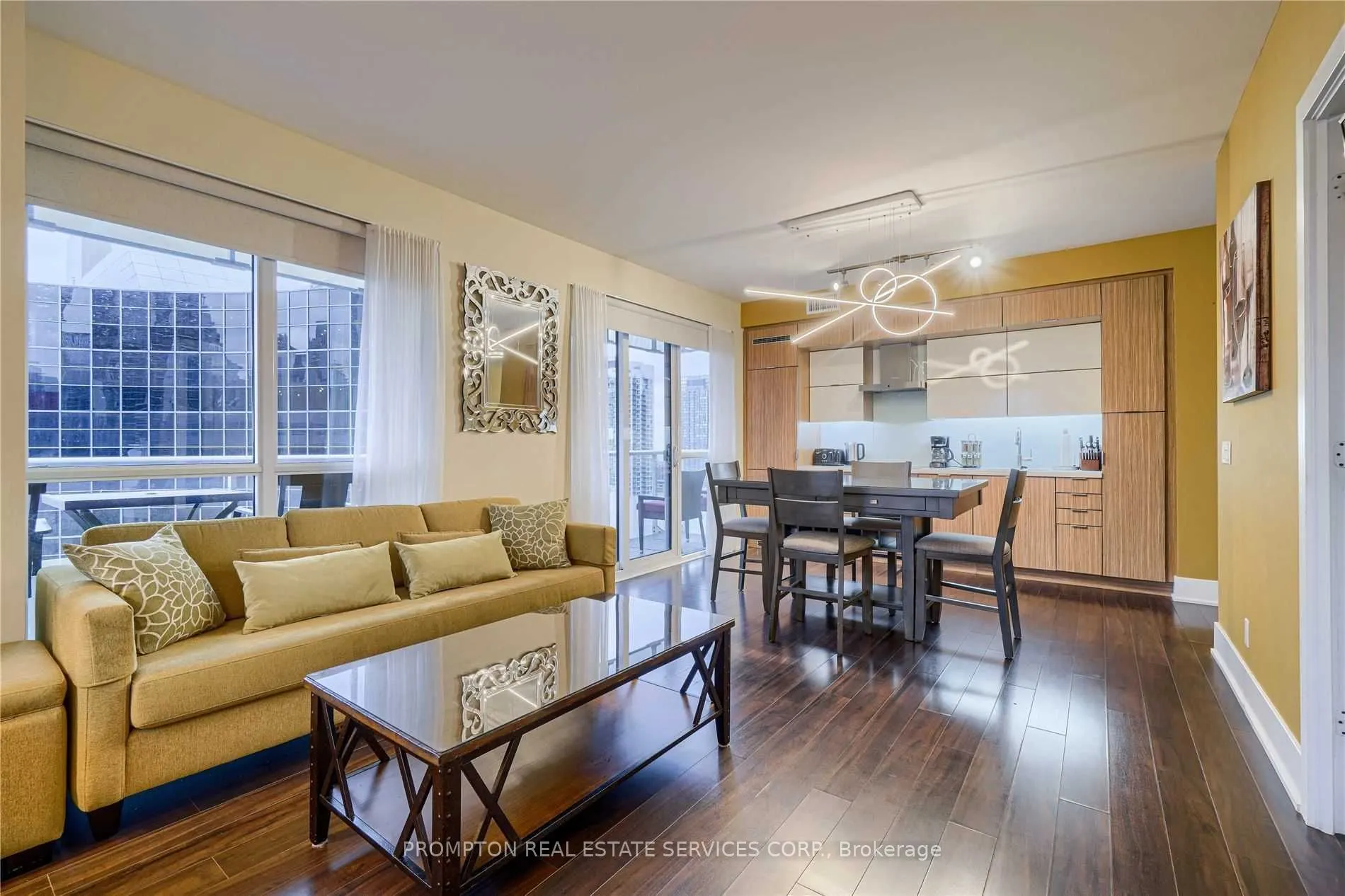 300 Front Street, #1911