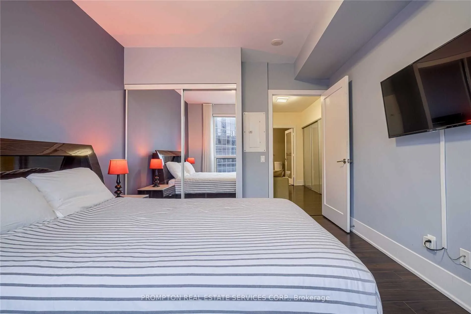 300 Front Street, #1911