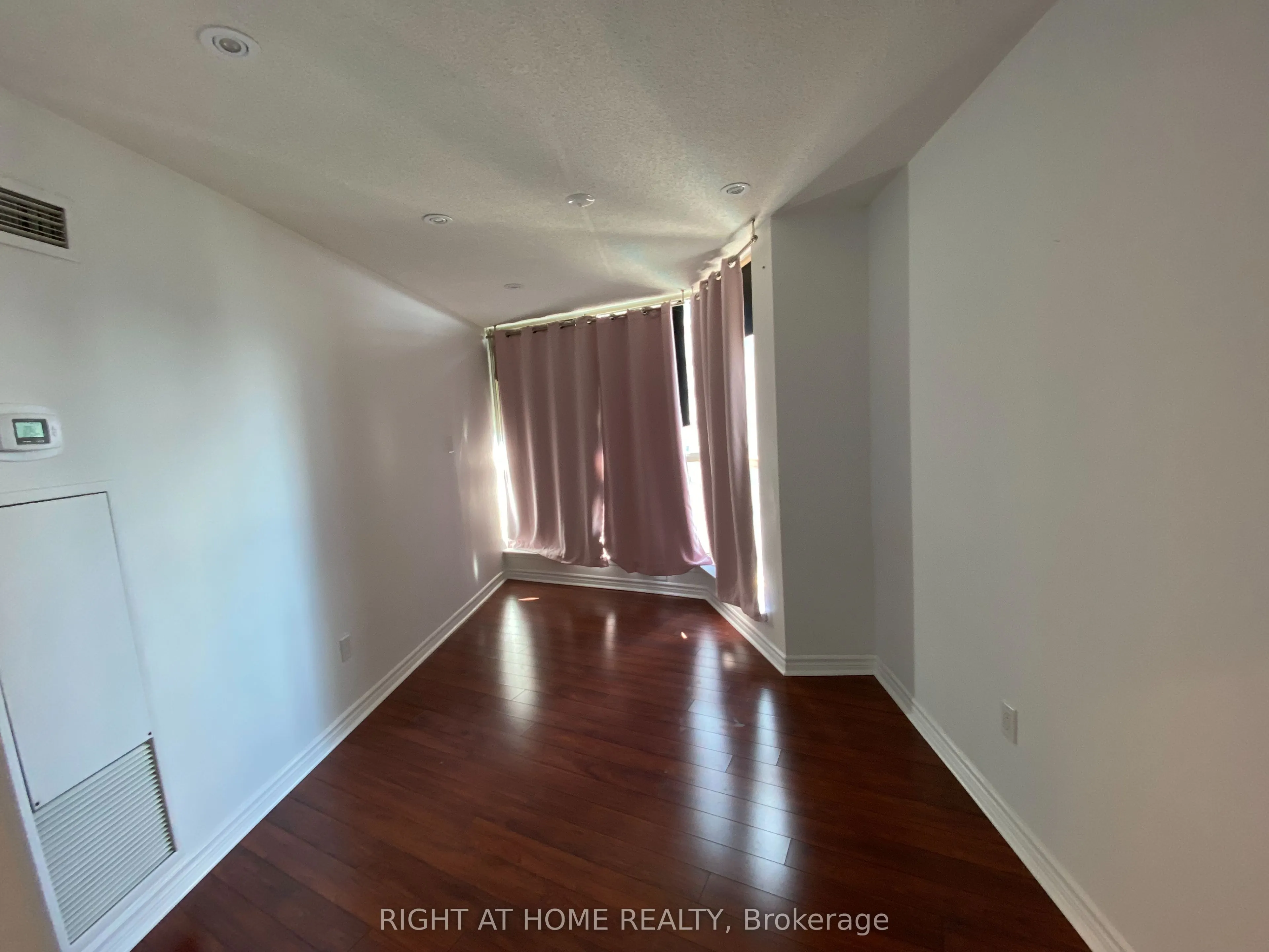 1055 BAY Street, #PH5