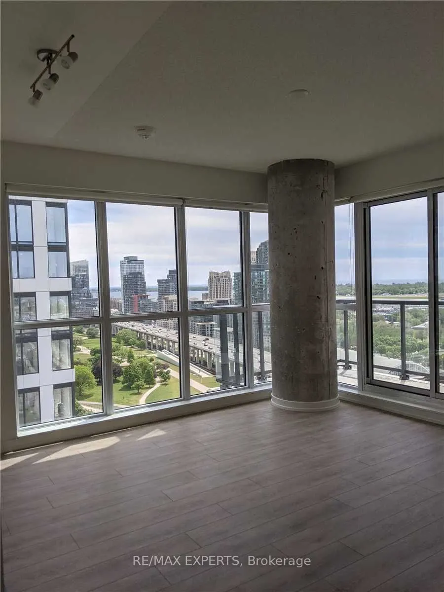 49 East Liberty Street, #2102
