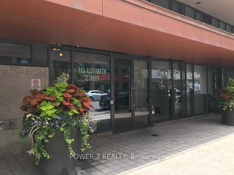 111 Elizabeth Street, #1527