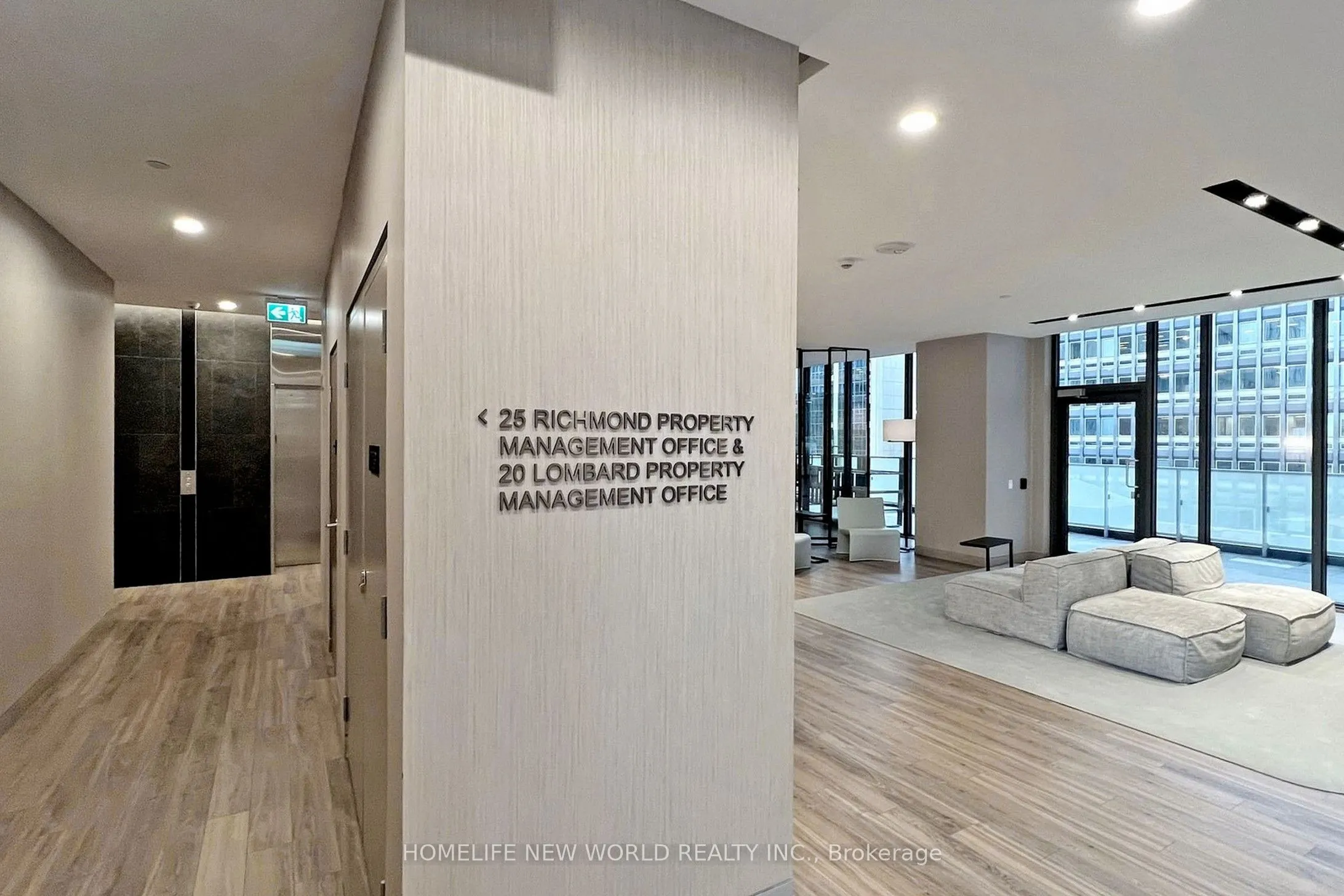25 Richmond Street E, #320