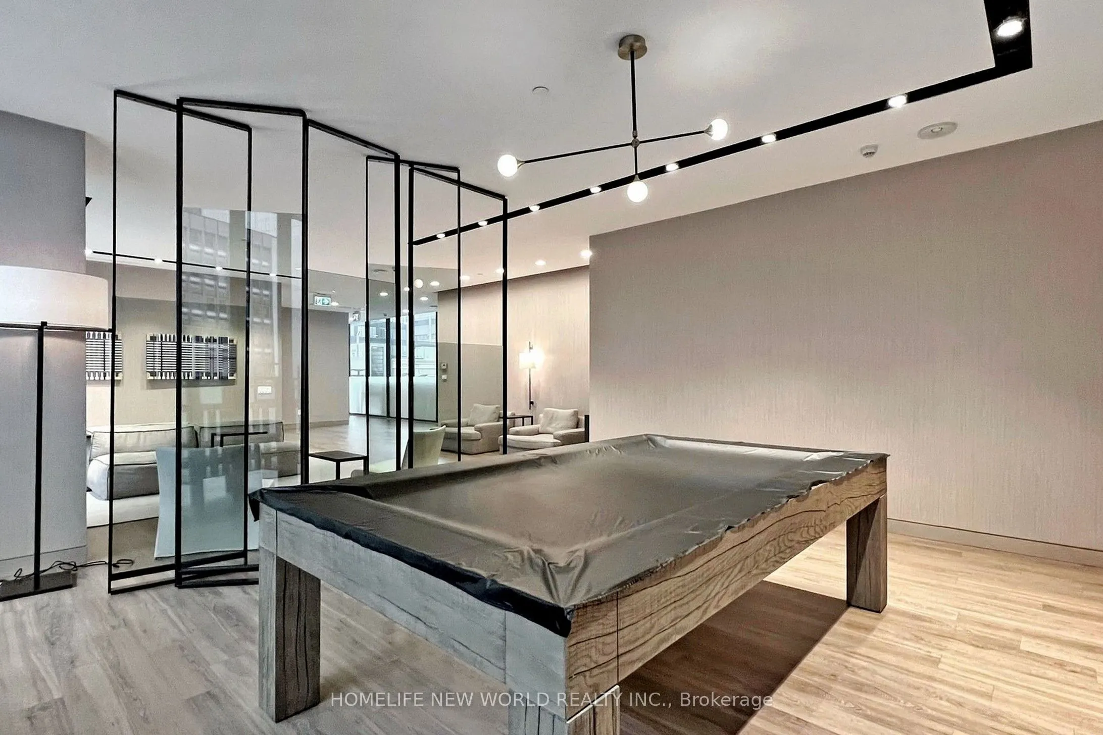 25 Richmond Street E, #320