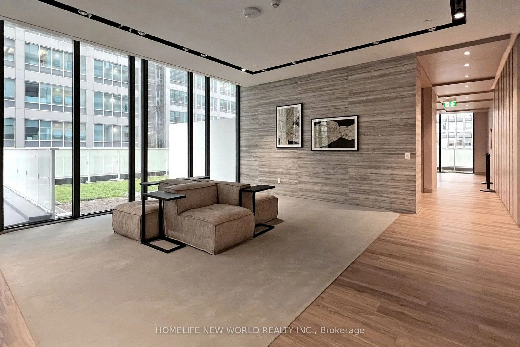 25 Richmond Street E, #320