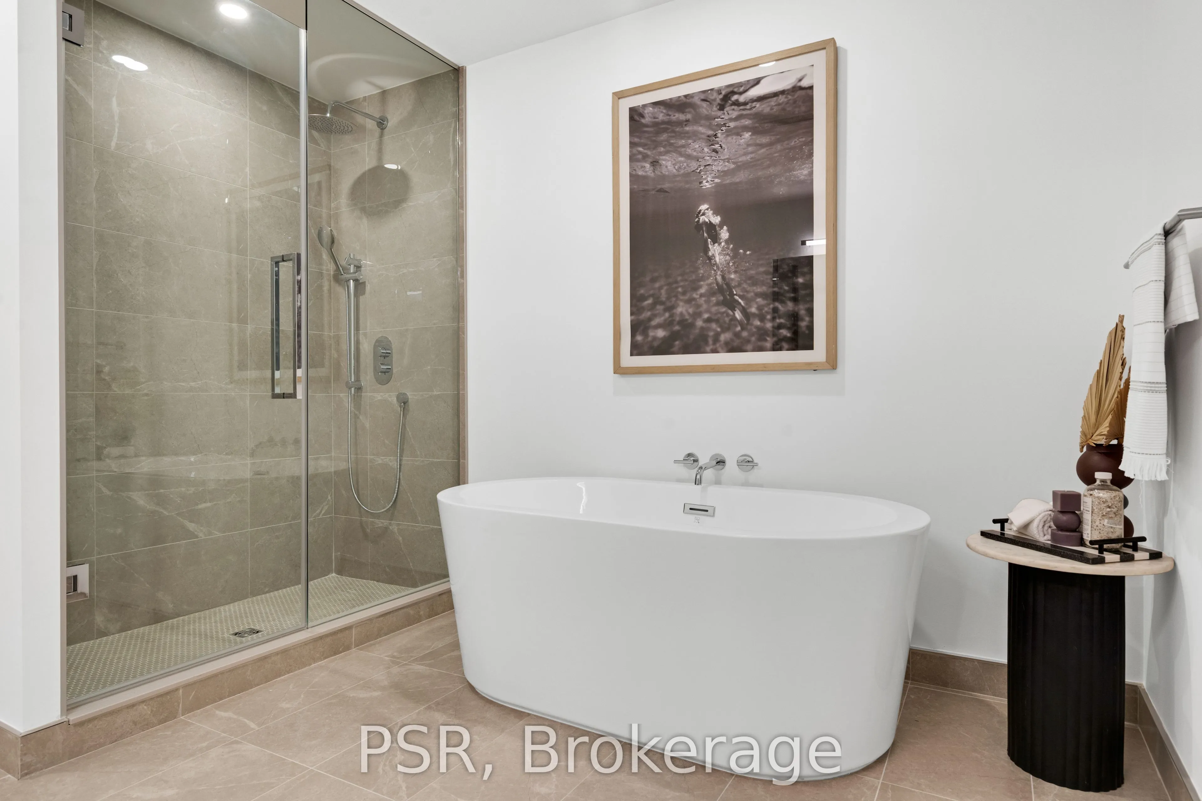 200 Keewatin Avenue, #PH410