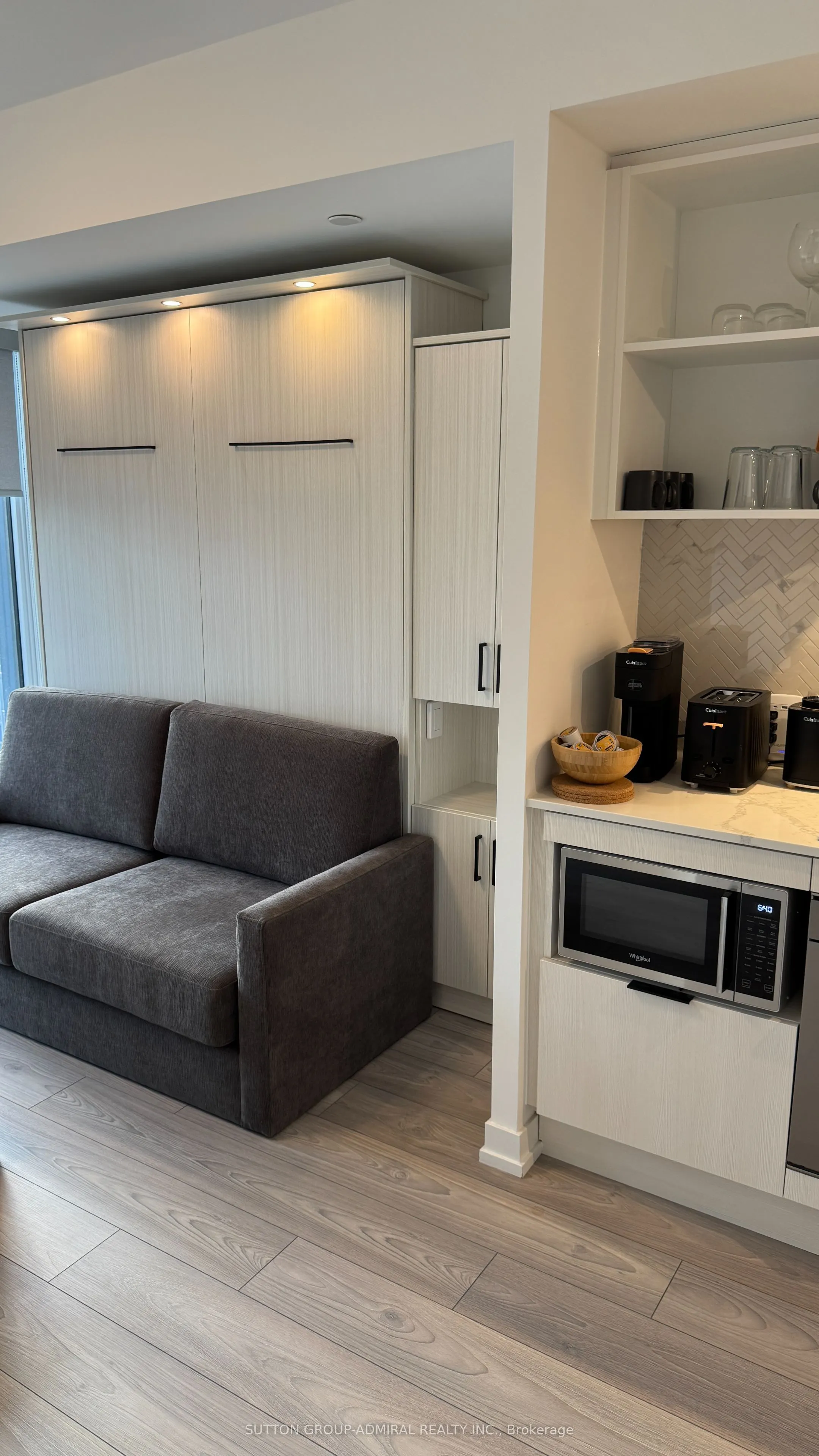 82 Dalhousie Street, #3711