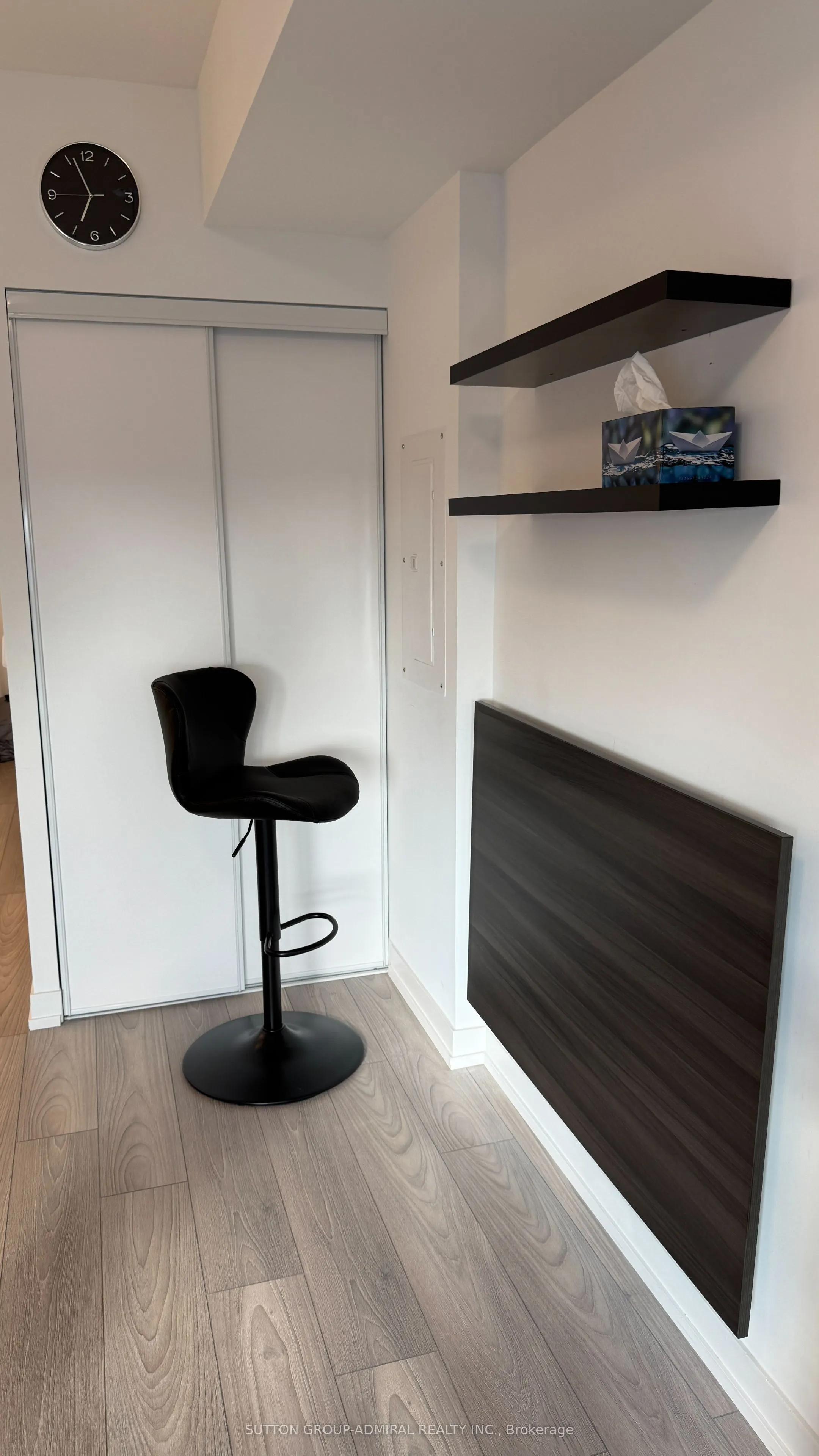 82 Dalhousie Street, #3711
