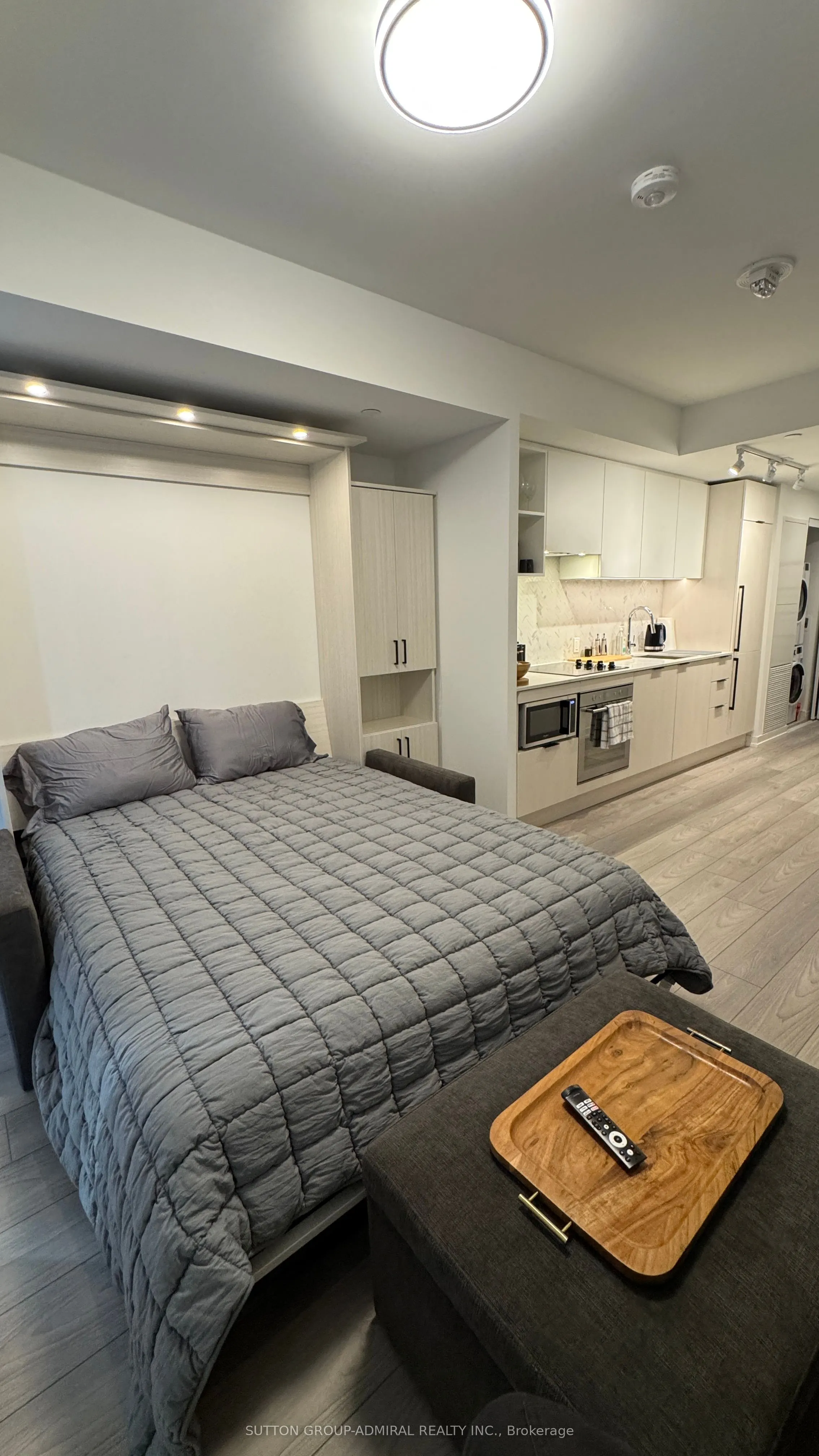 82 Dalhousie Street, #3711