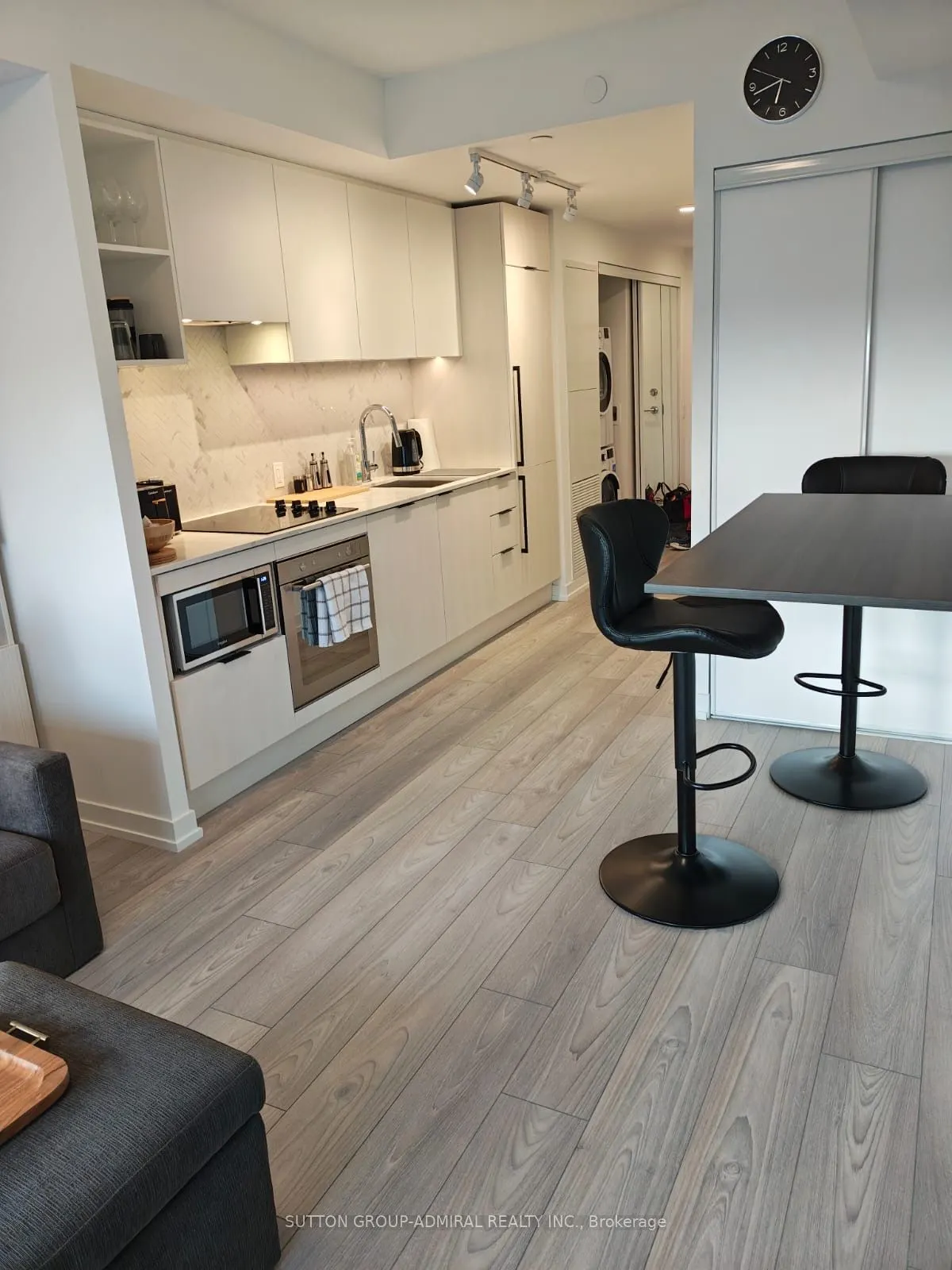82 Dalhousie Street, #3711