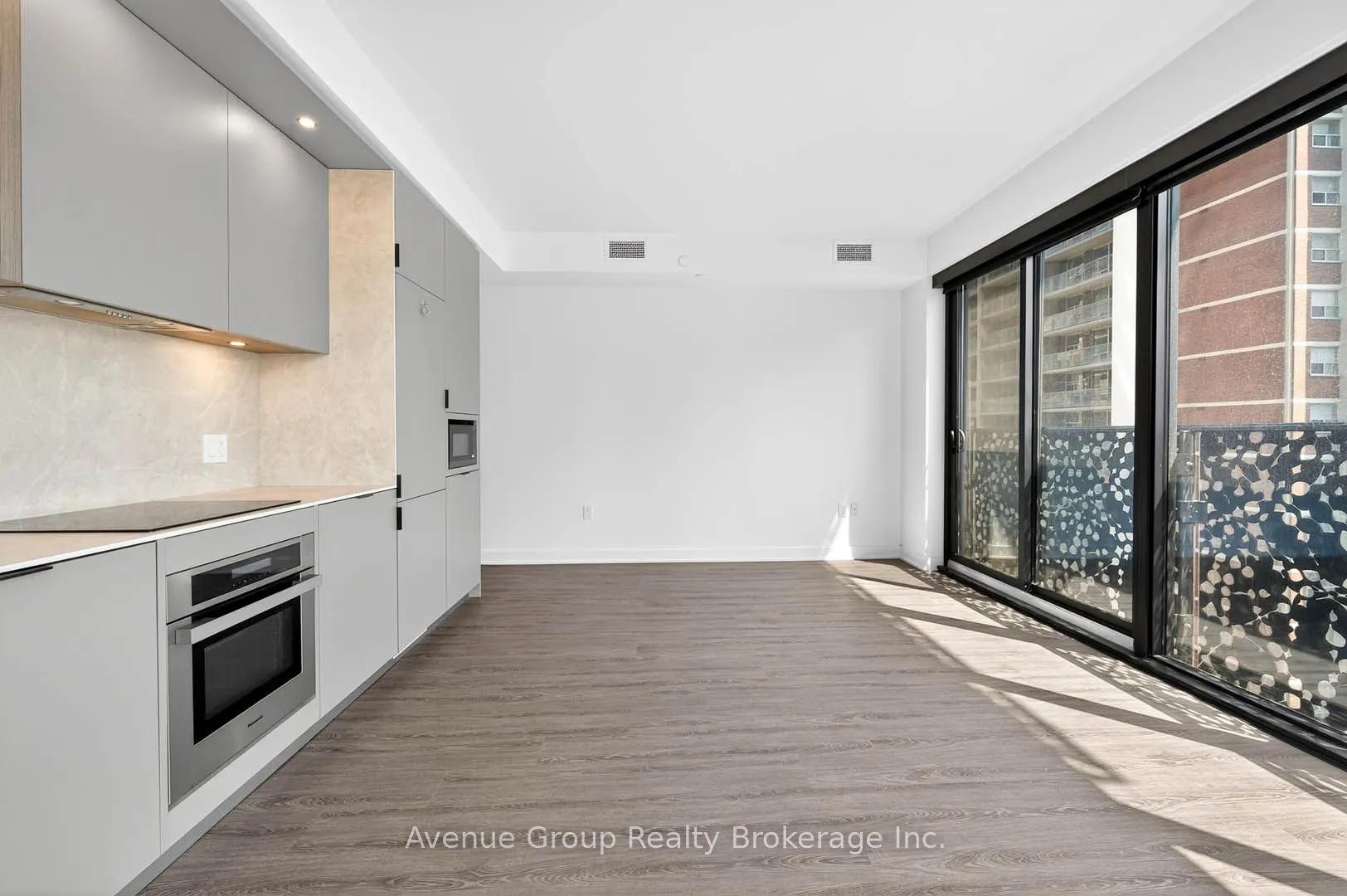 55 Charles Street E, #1206