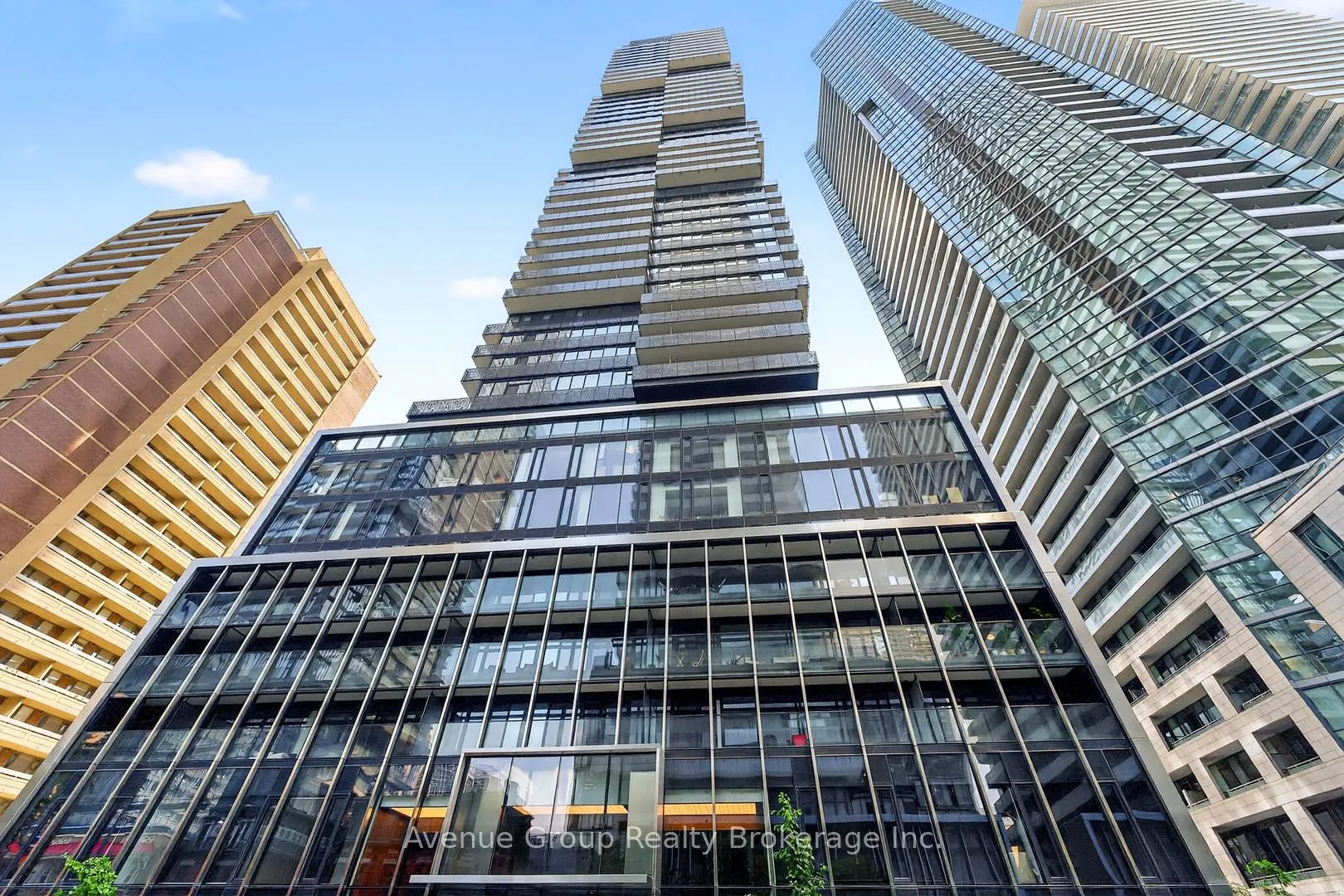 55 Charles Street E, #1206