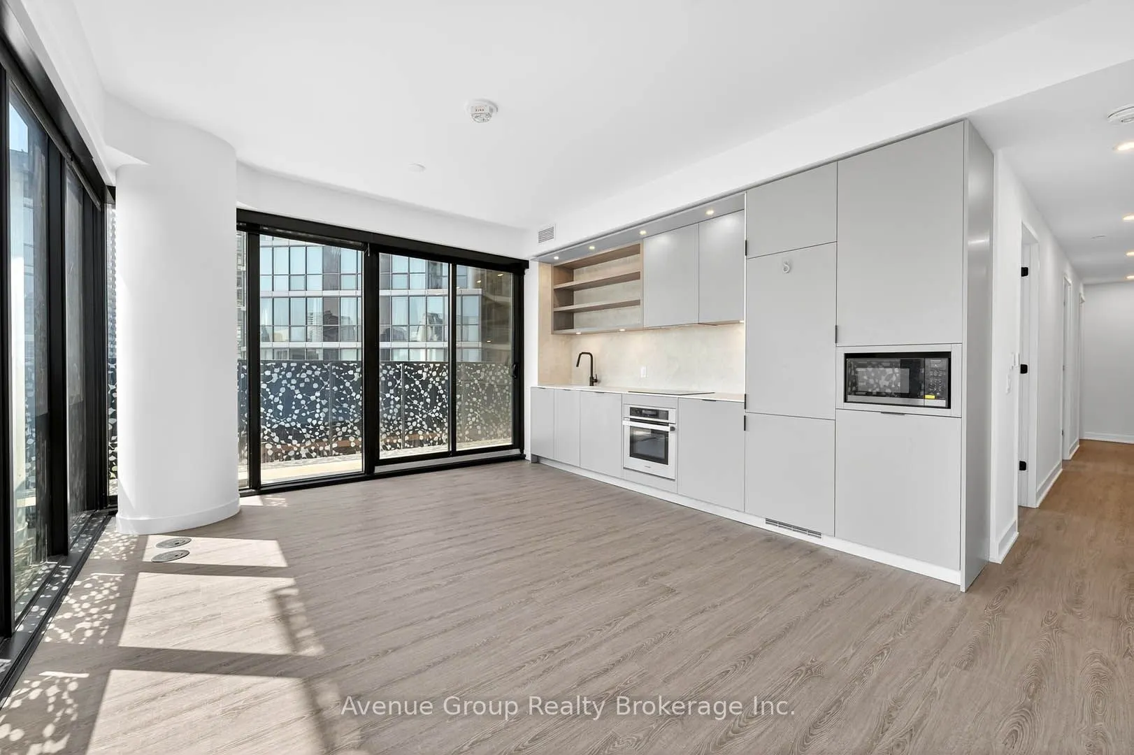 55 Charles Street E, #1206