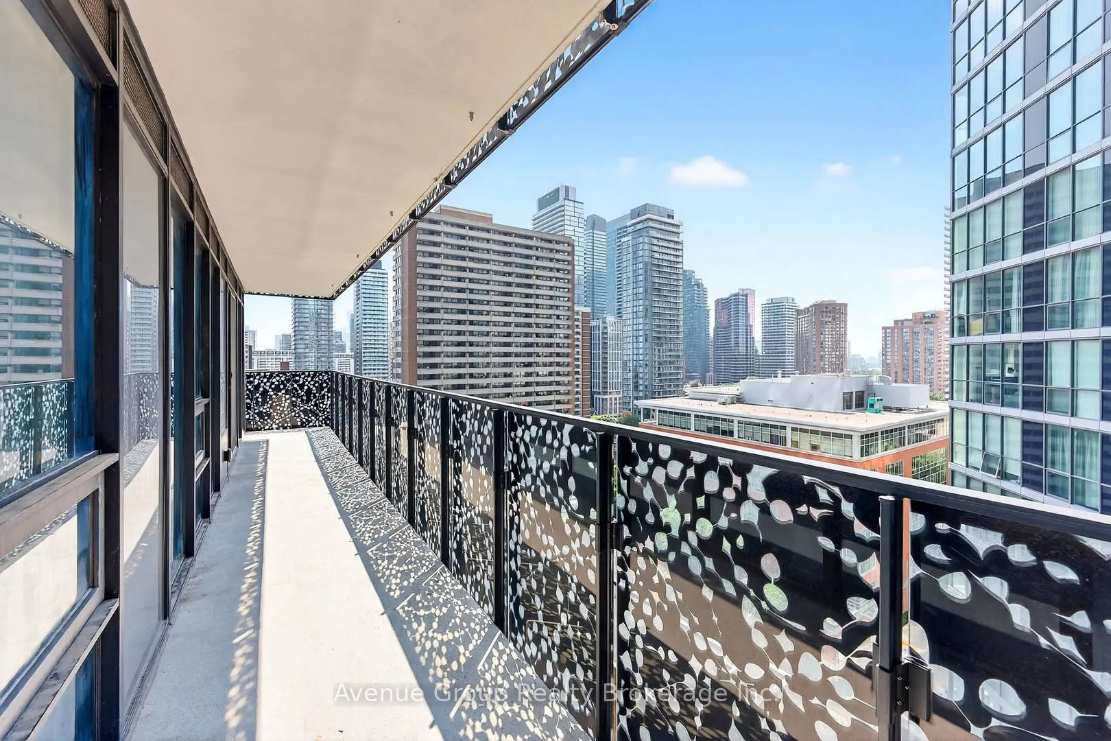 55 Charles Street E, #1206