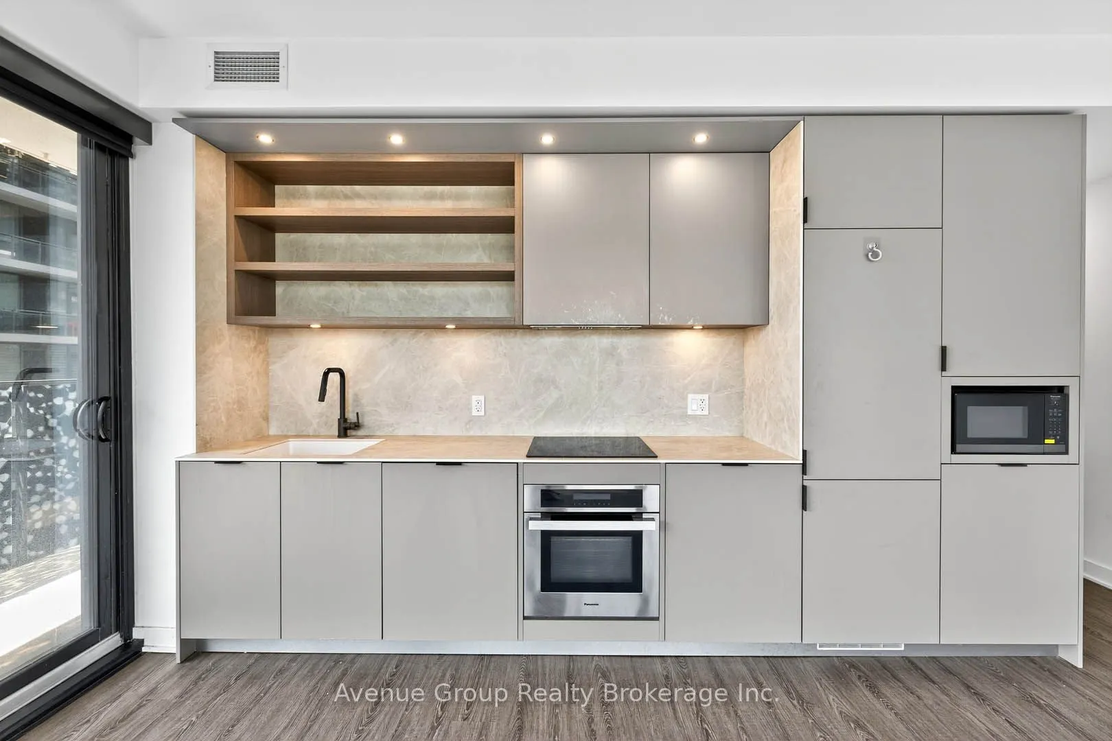 55 Charles Street E, #1206