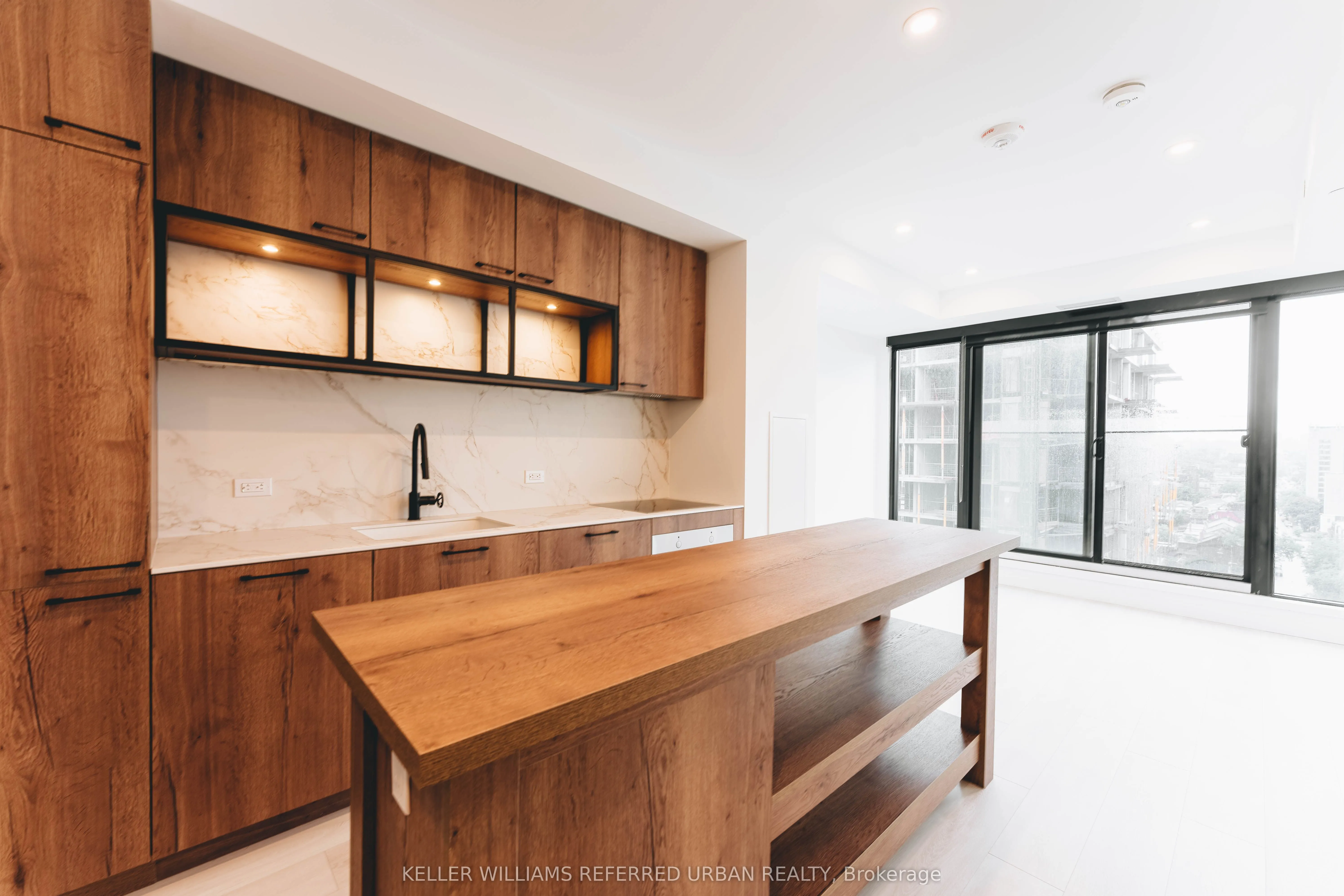 505 Richmond Street W, #1013