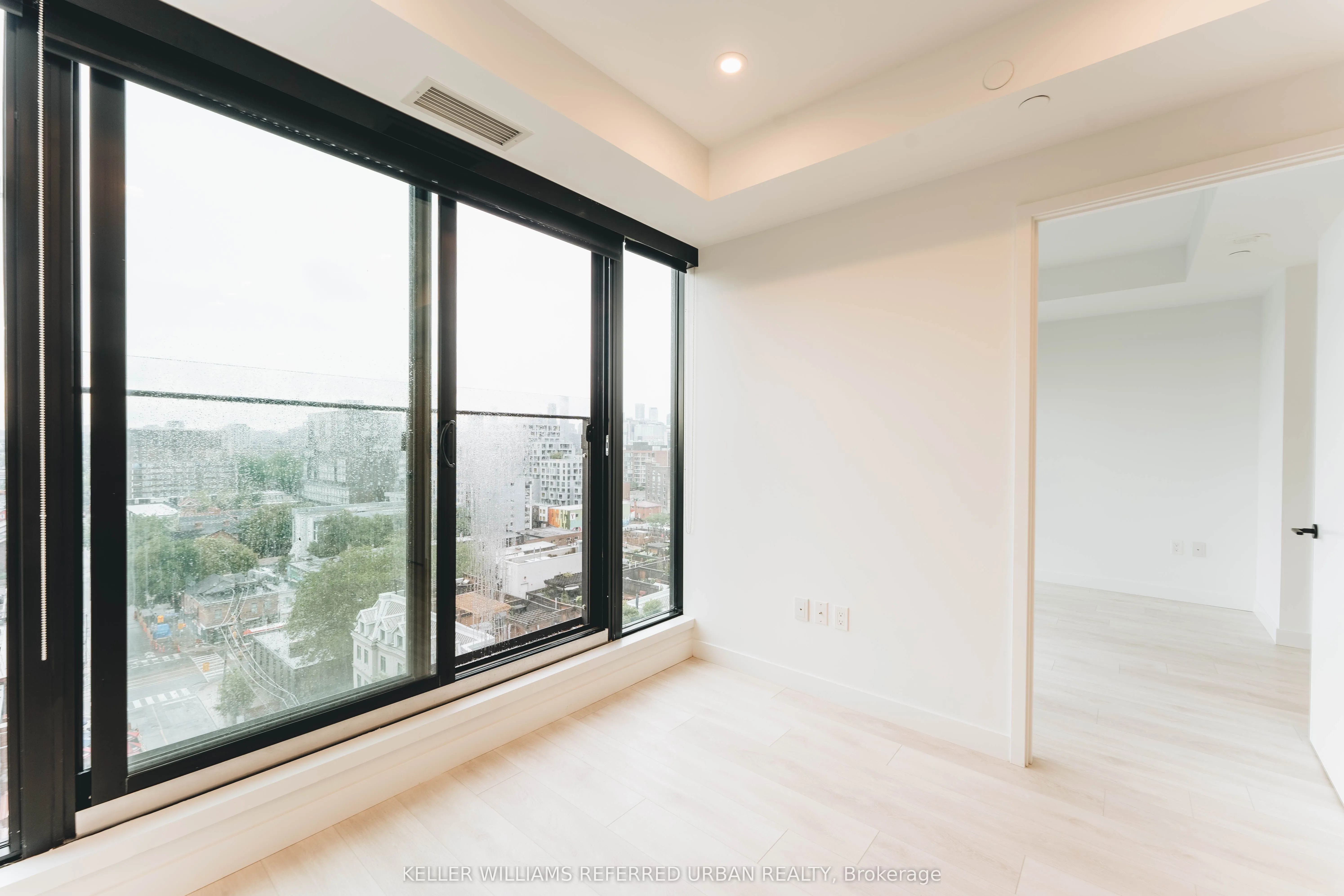 505 Richmond Street W, #1013
