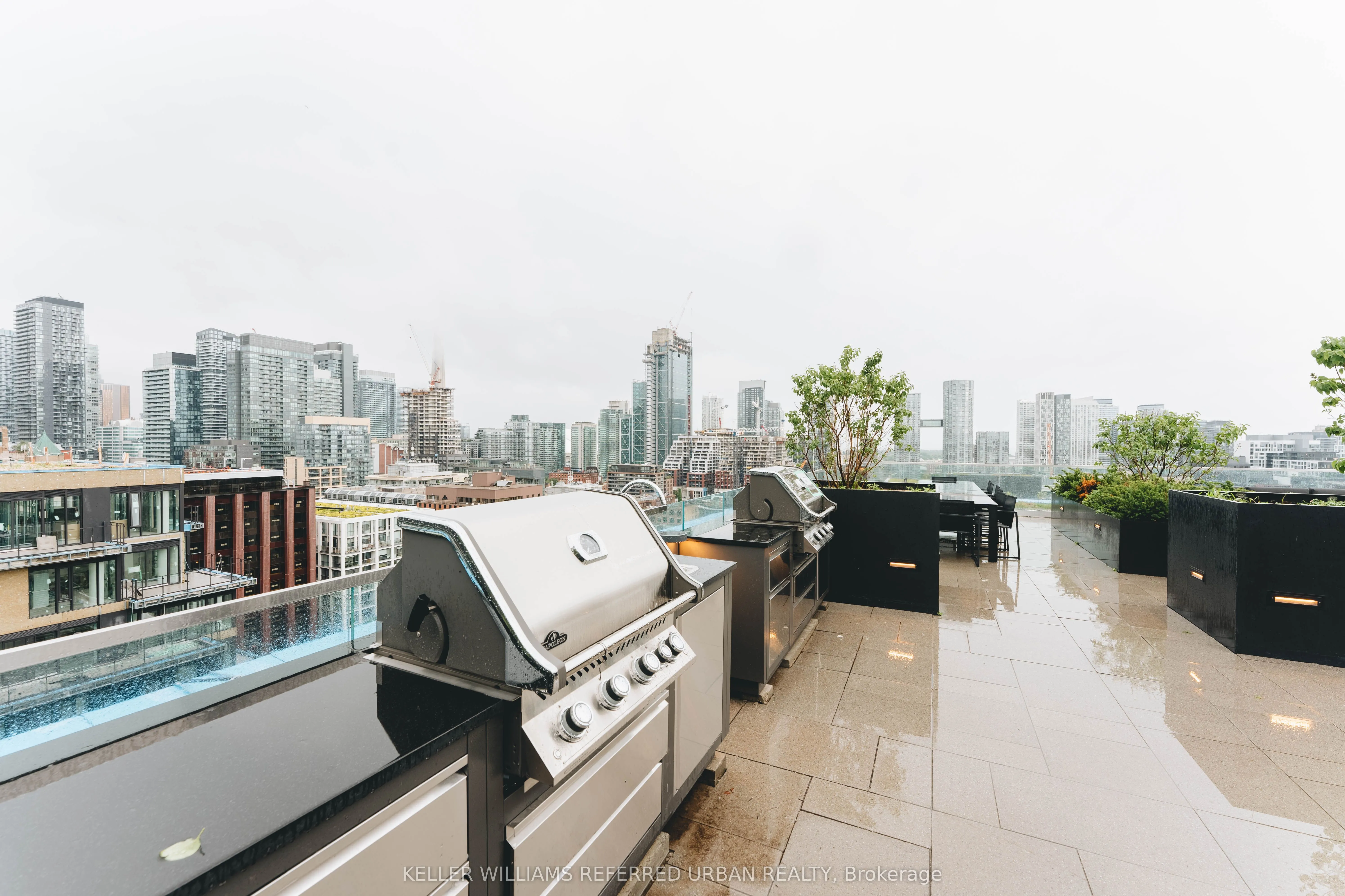 505 Richmond Street W, #1013