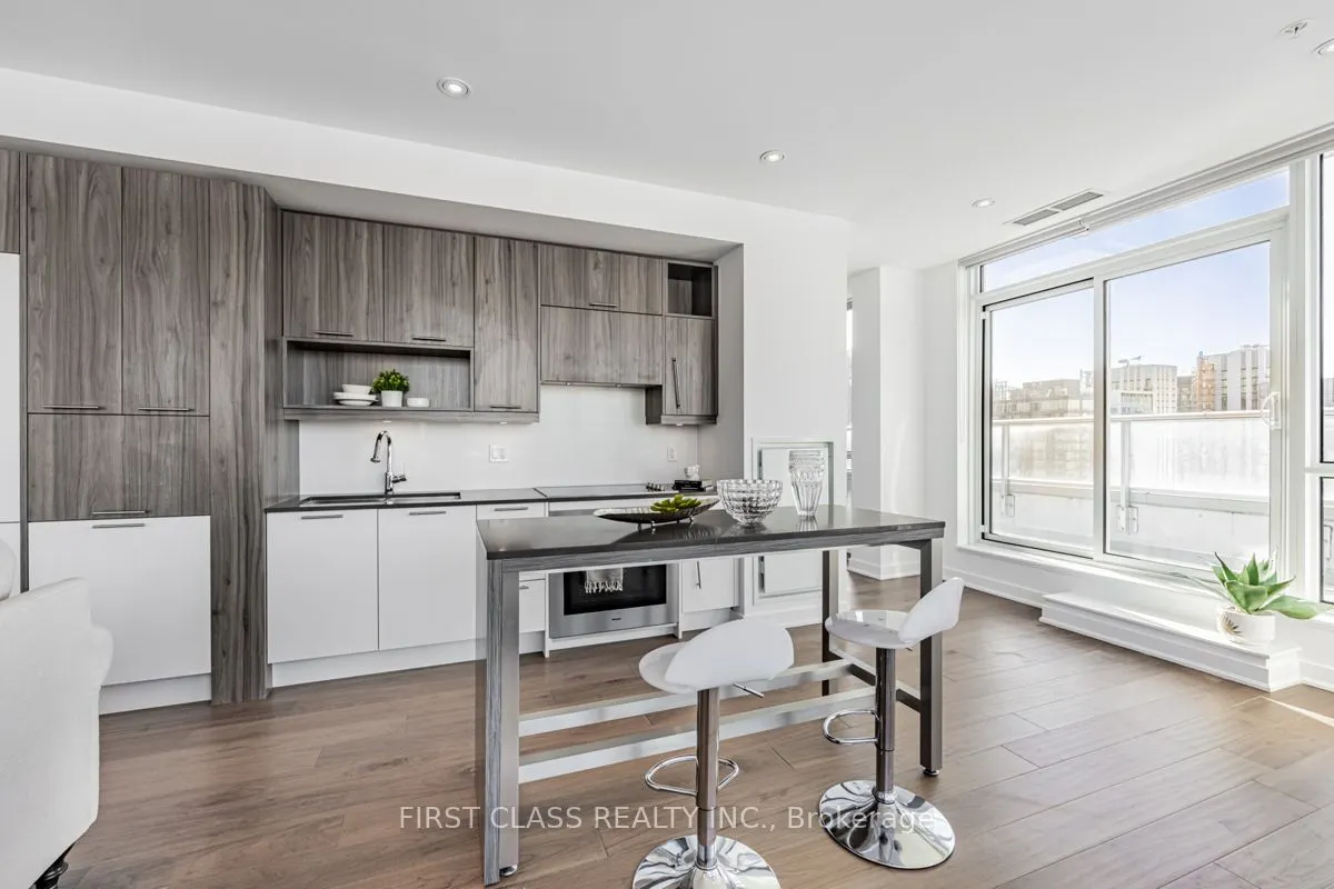 30 Nelson Street, #4104