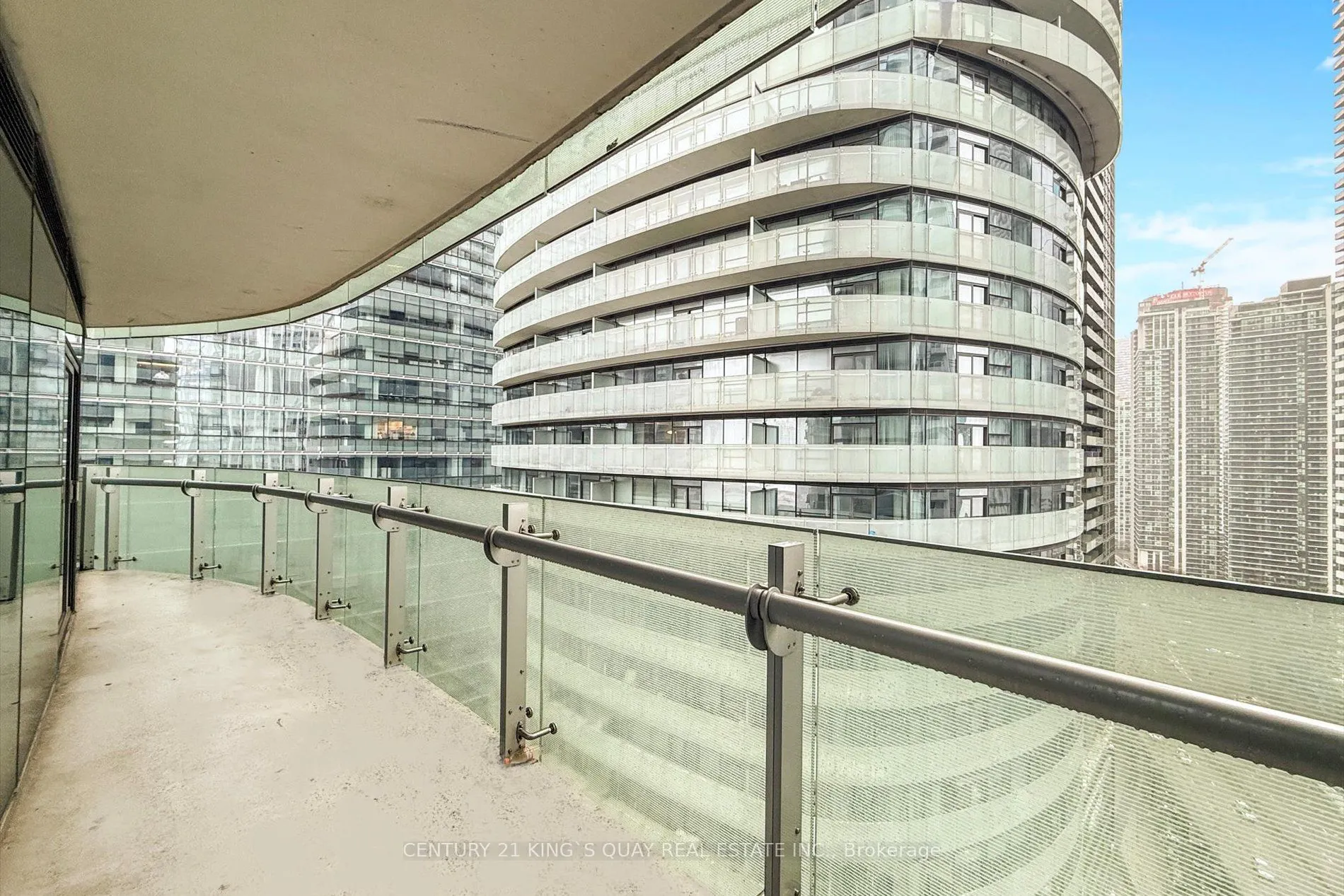 12 York Street, #2410