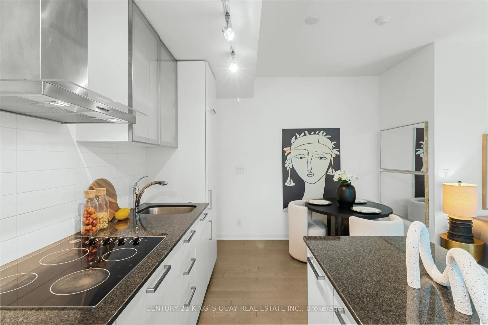 12 York Street, #2410