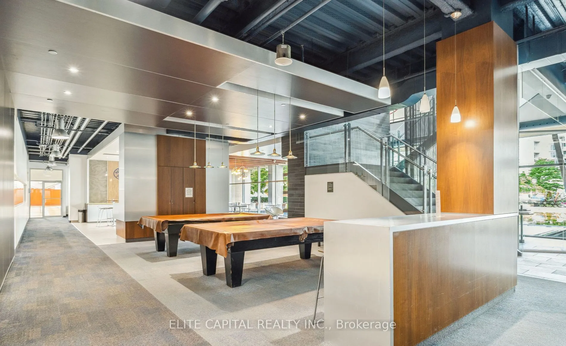 10 Navy Wharf Court, #1008