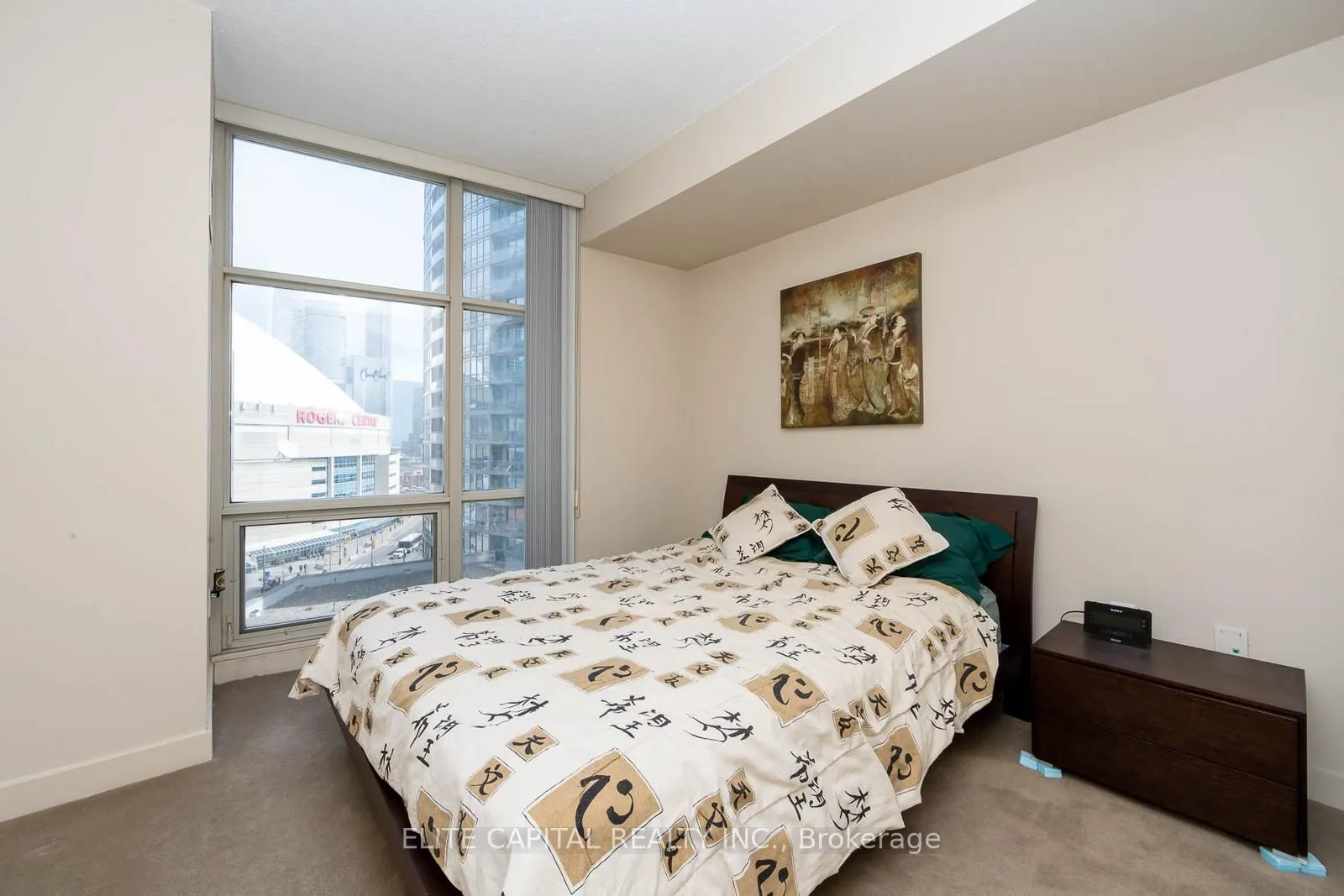 10 Navy Wharf Court, #1008