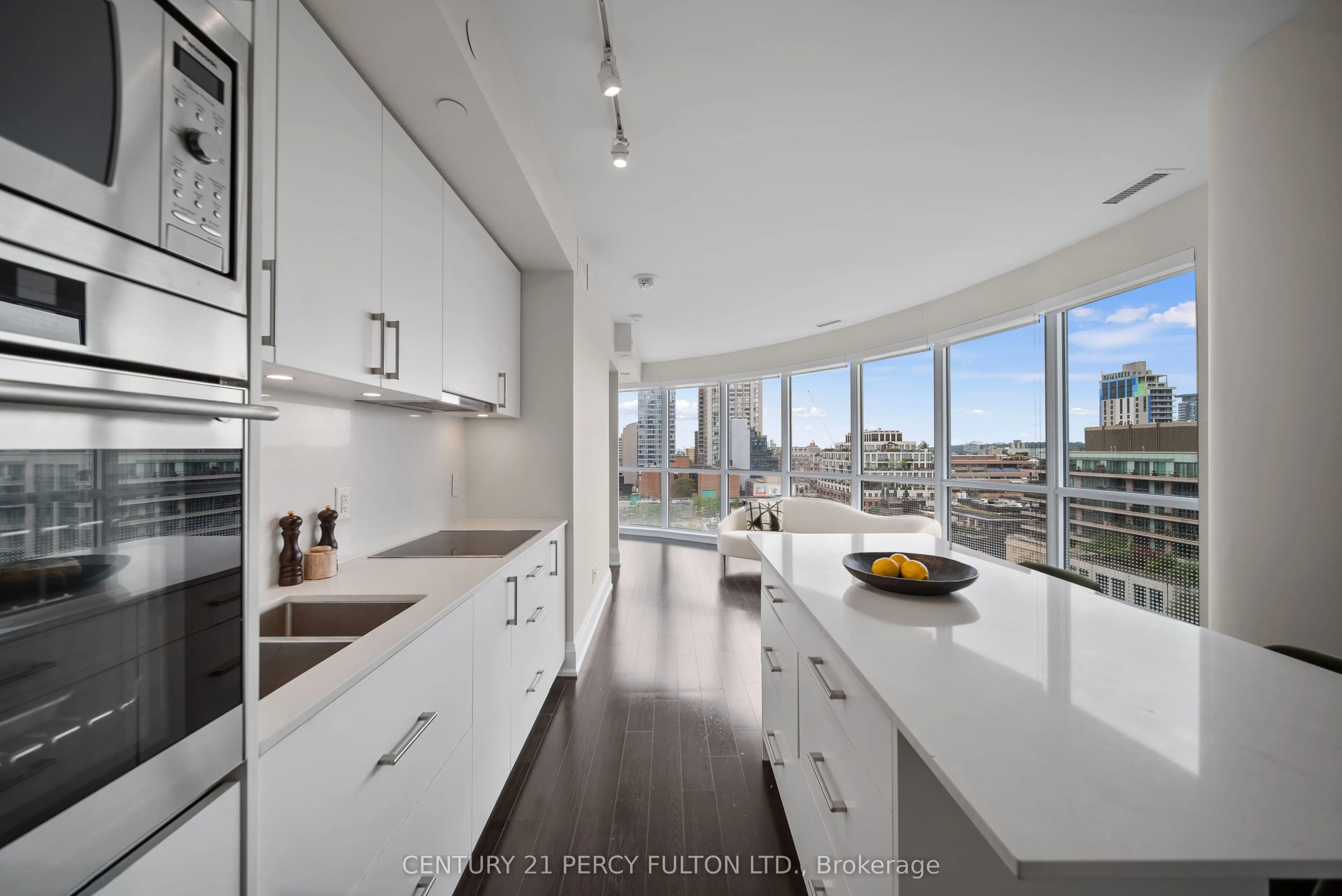 88 Cumberland Street, #904