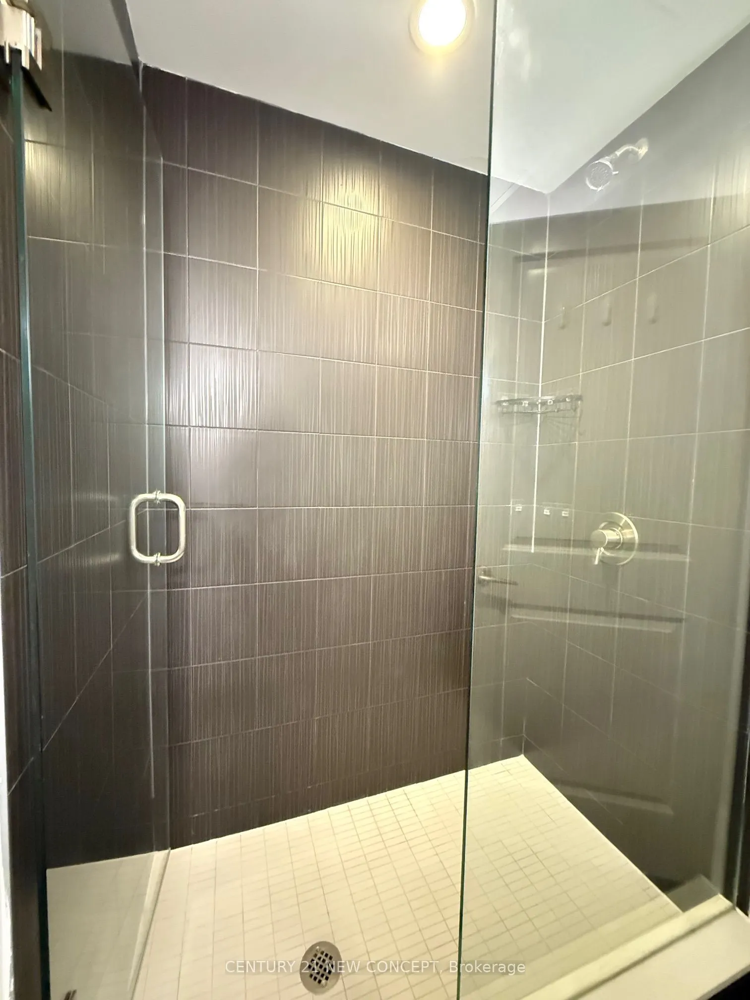 8 Mercer Street, #1009