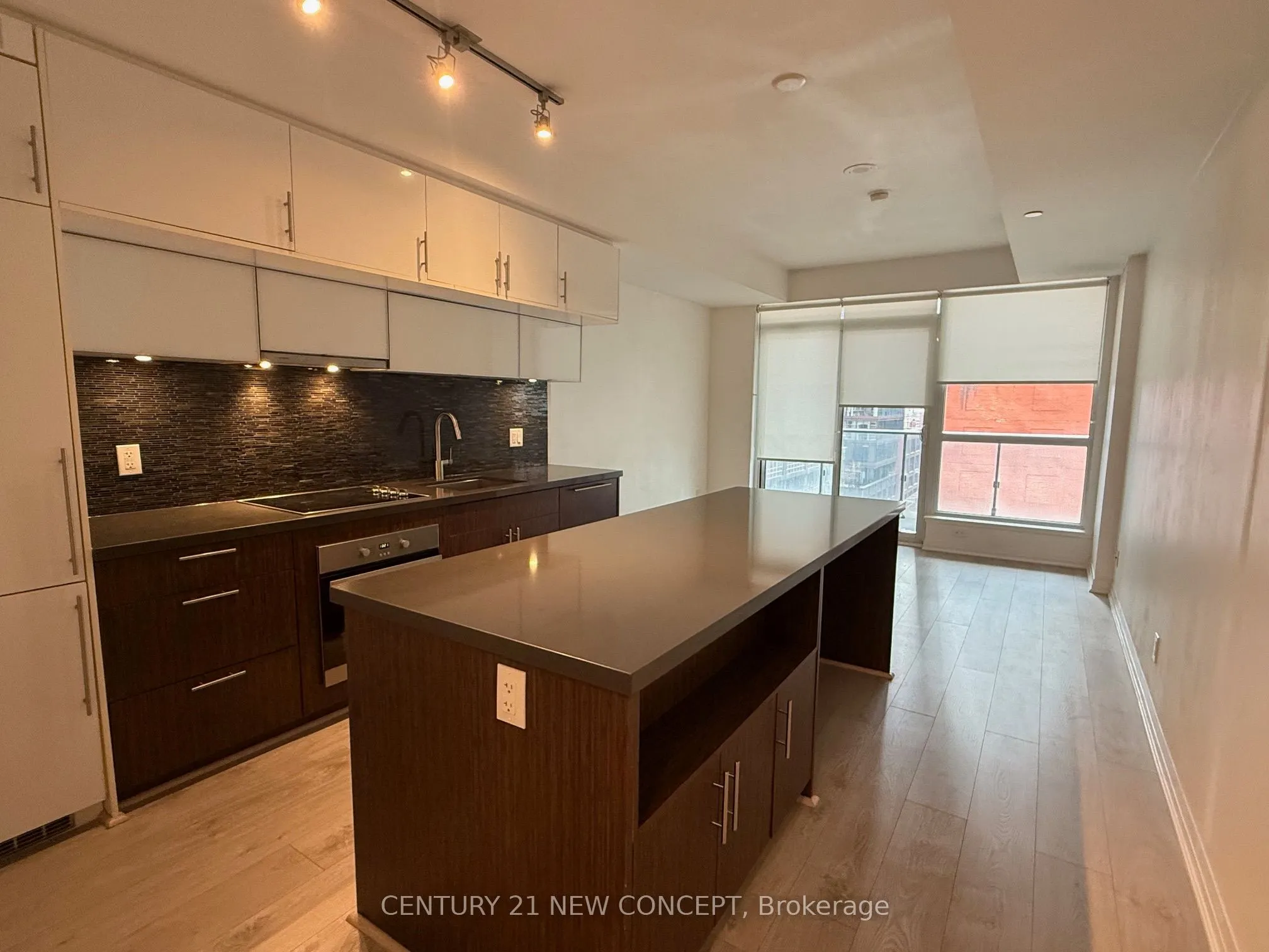 8 Mercer Street, #1009