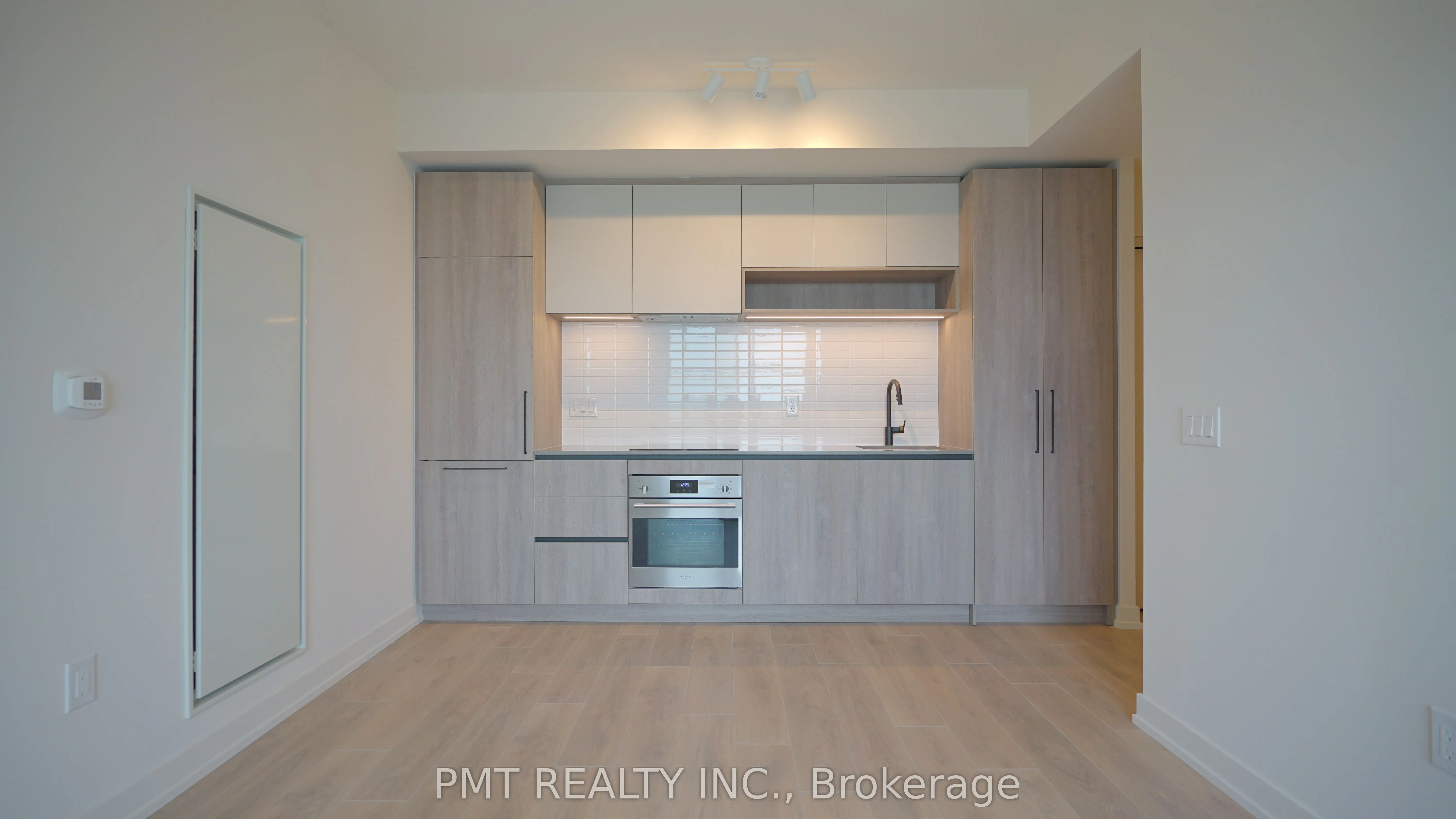 181 Sterling Road, #1411