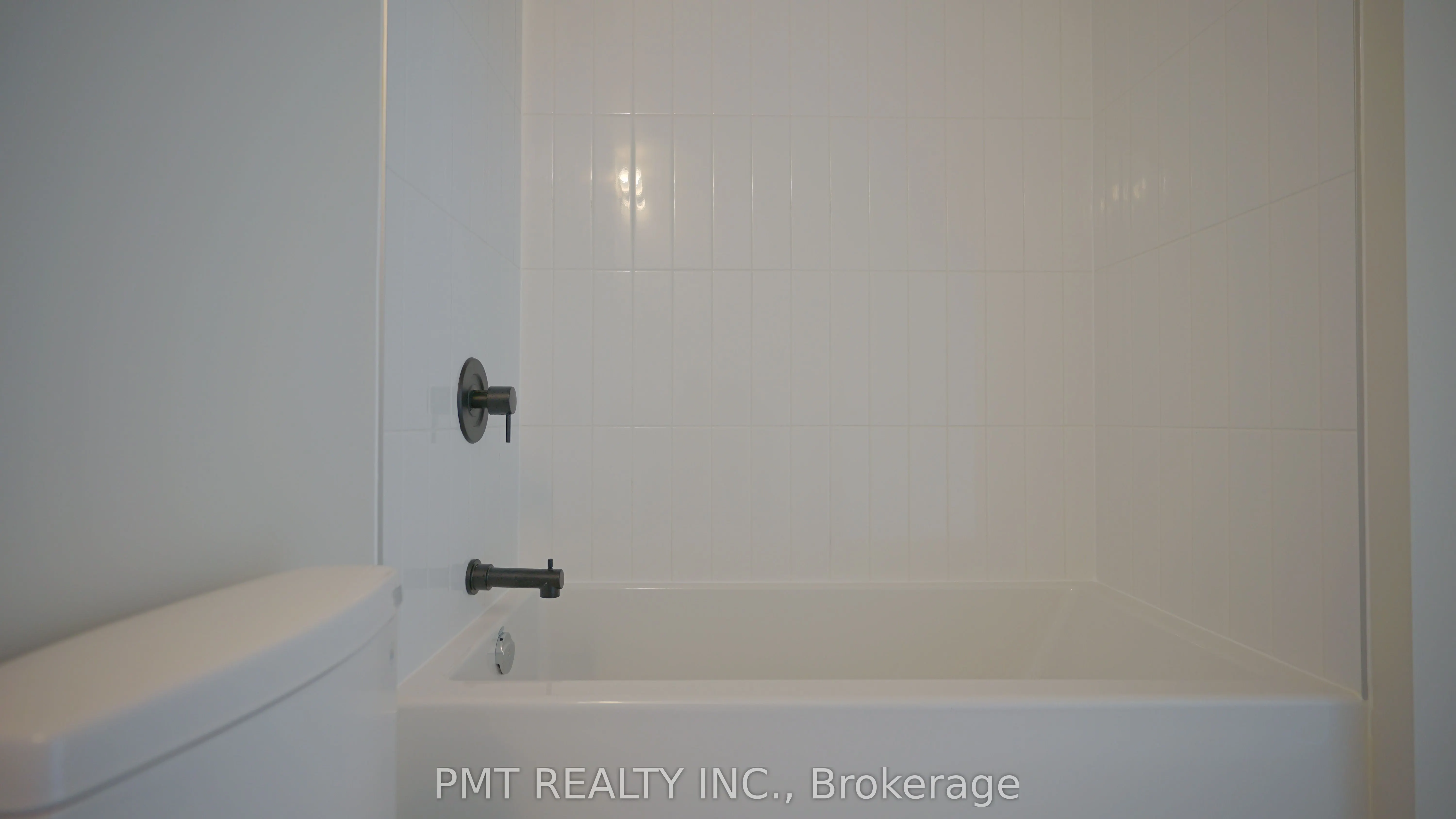 181 Sterling Road, #1411