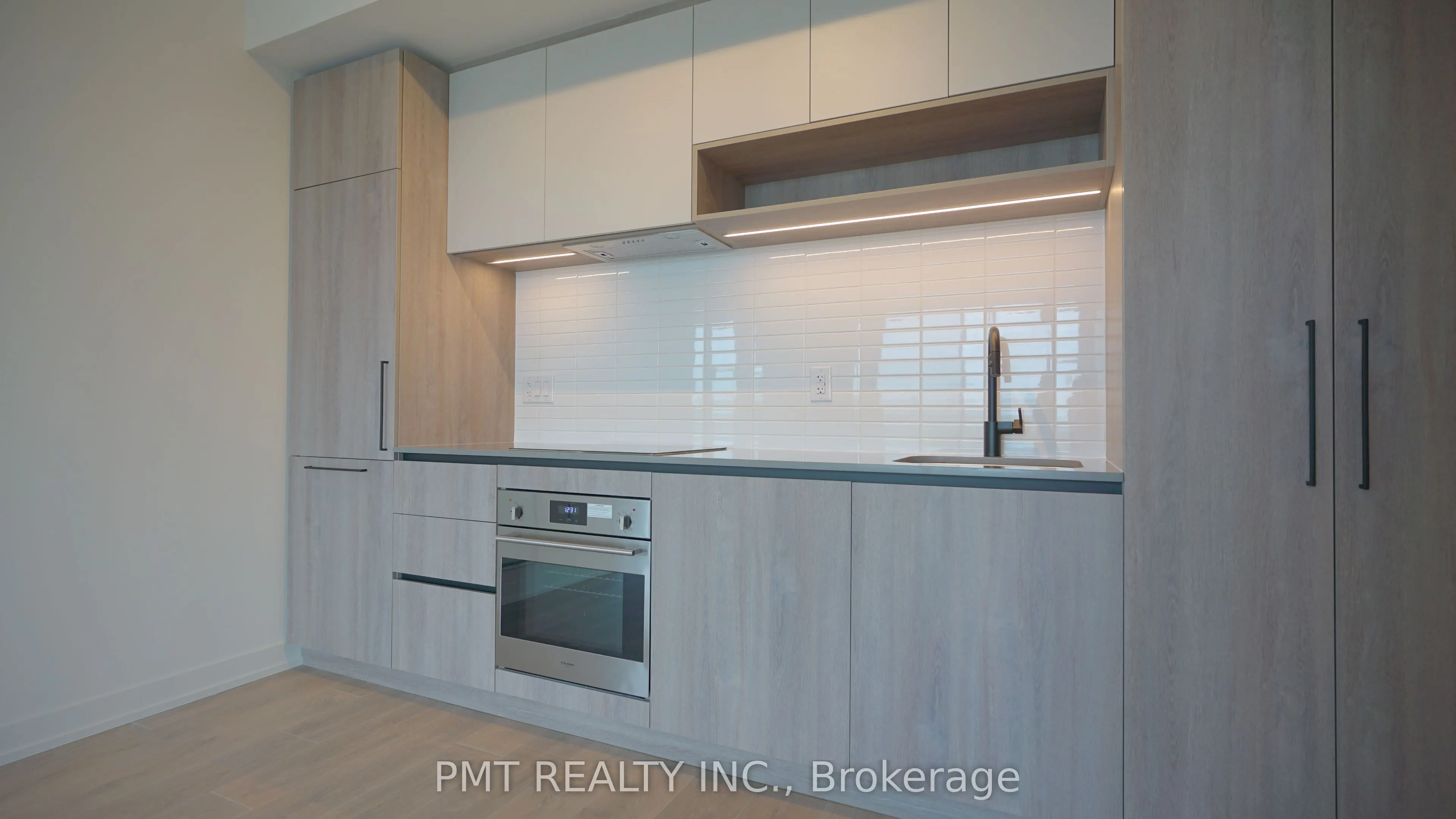 181 Sterling Road, #1411