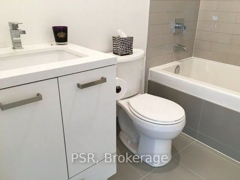 39 Brant Street, #719