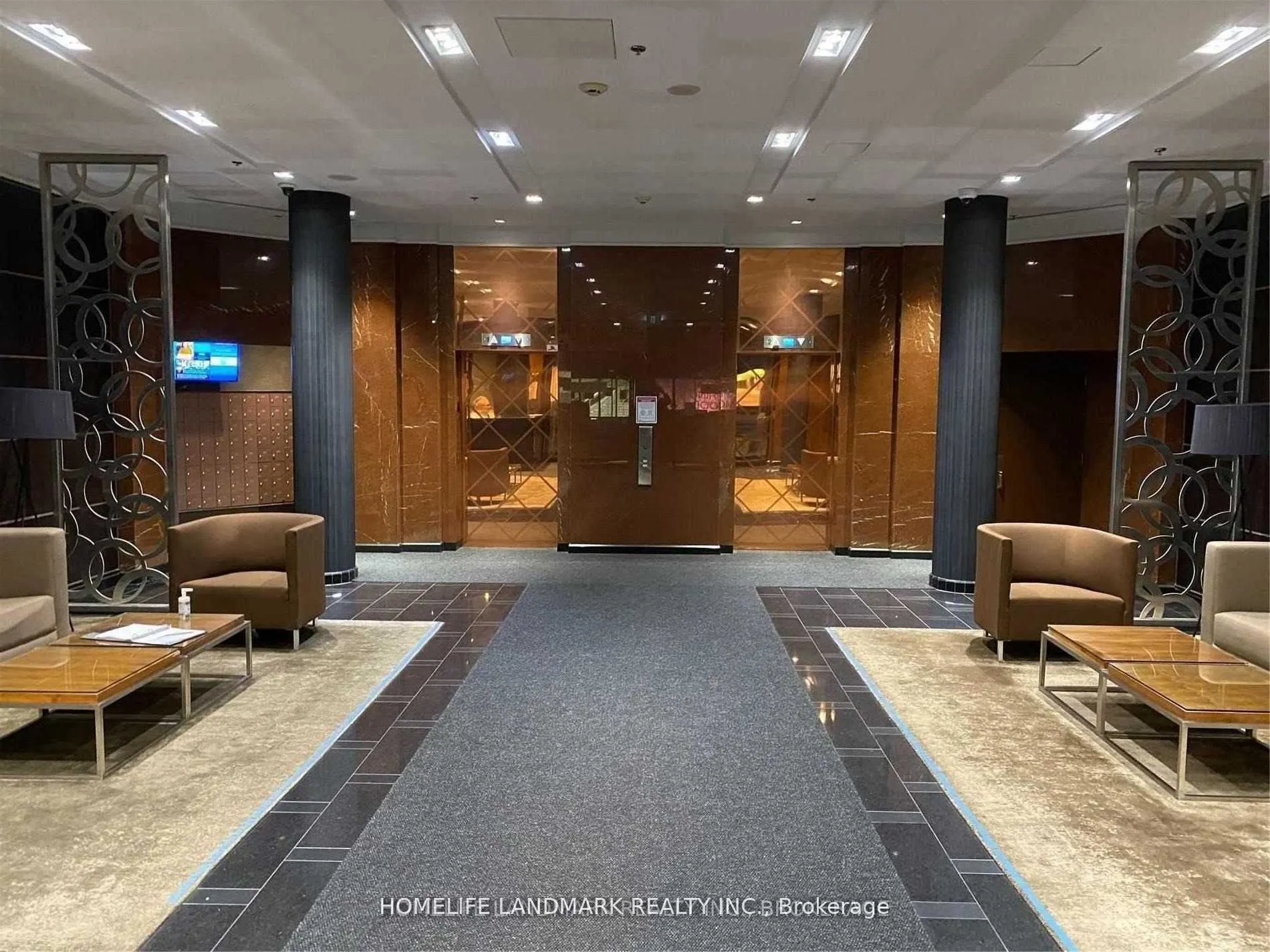 55 Bloor Street E, #1108