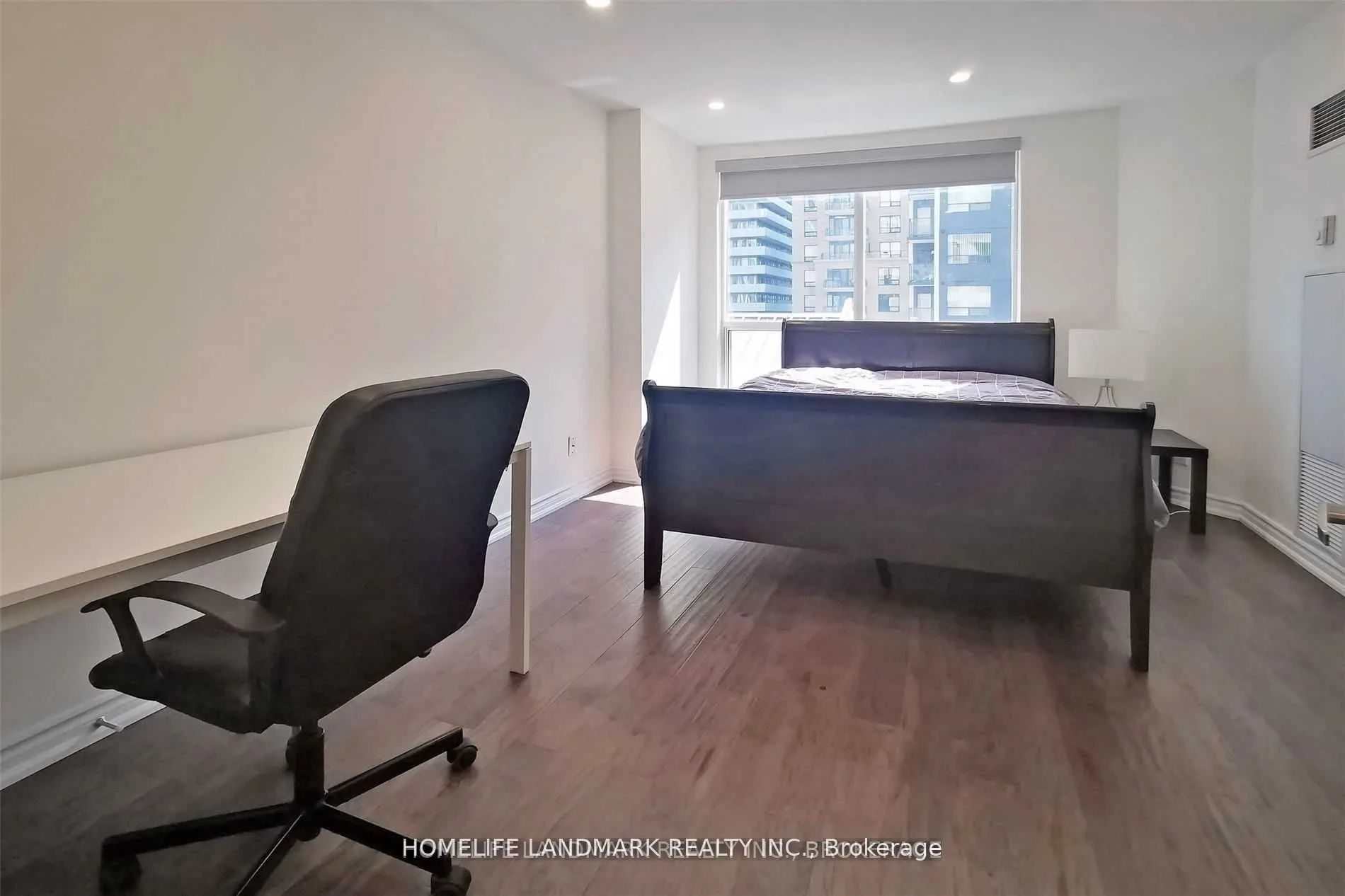 55 Bloor Street E, #1108