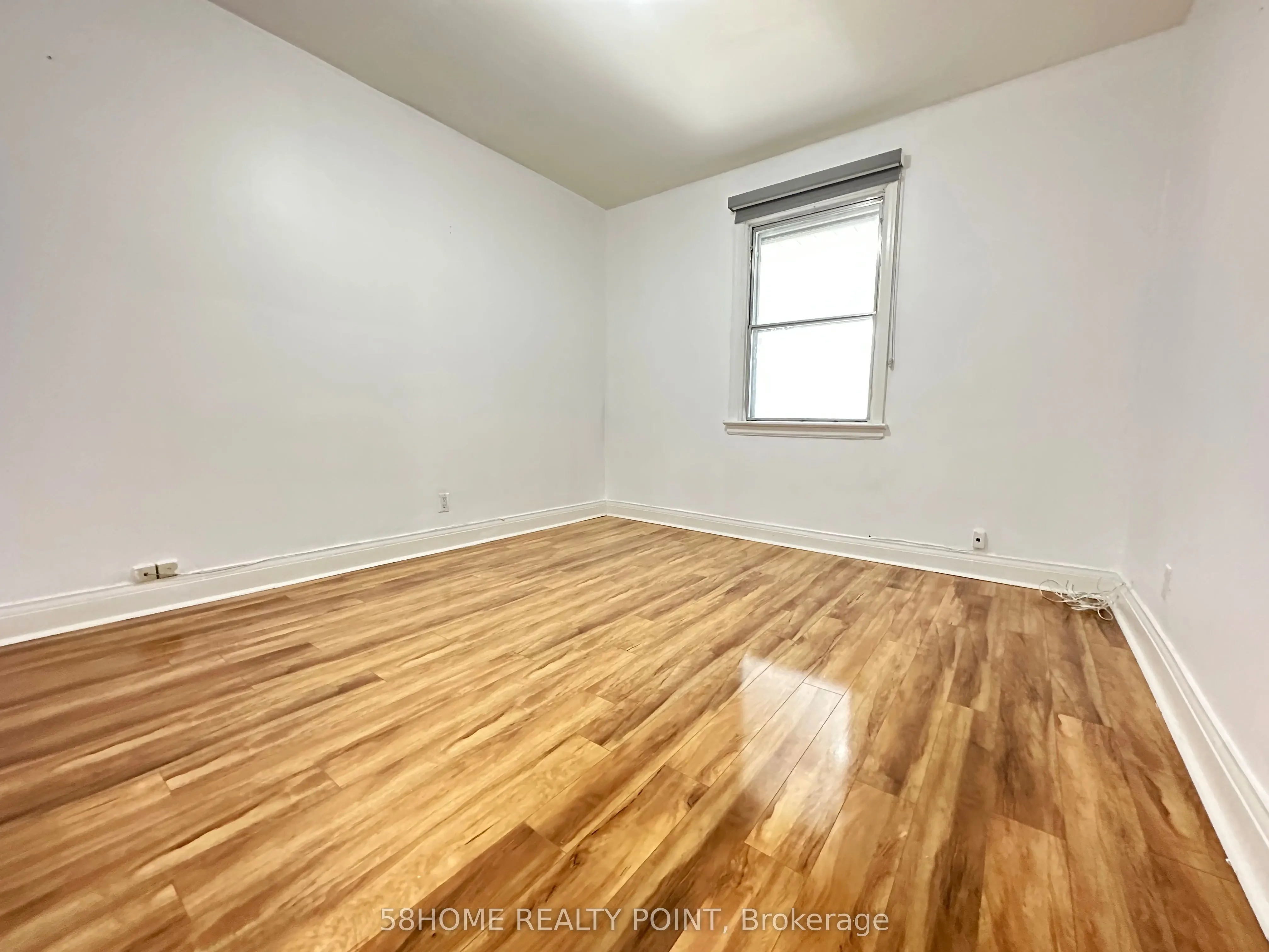 56 Regina Avenue, #Main
