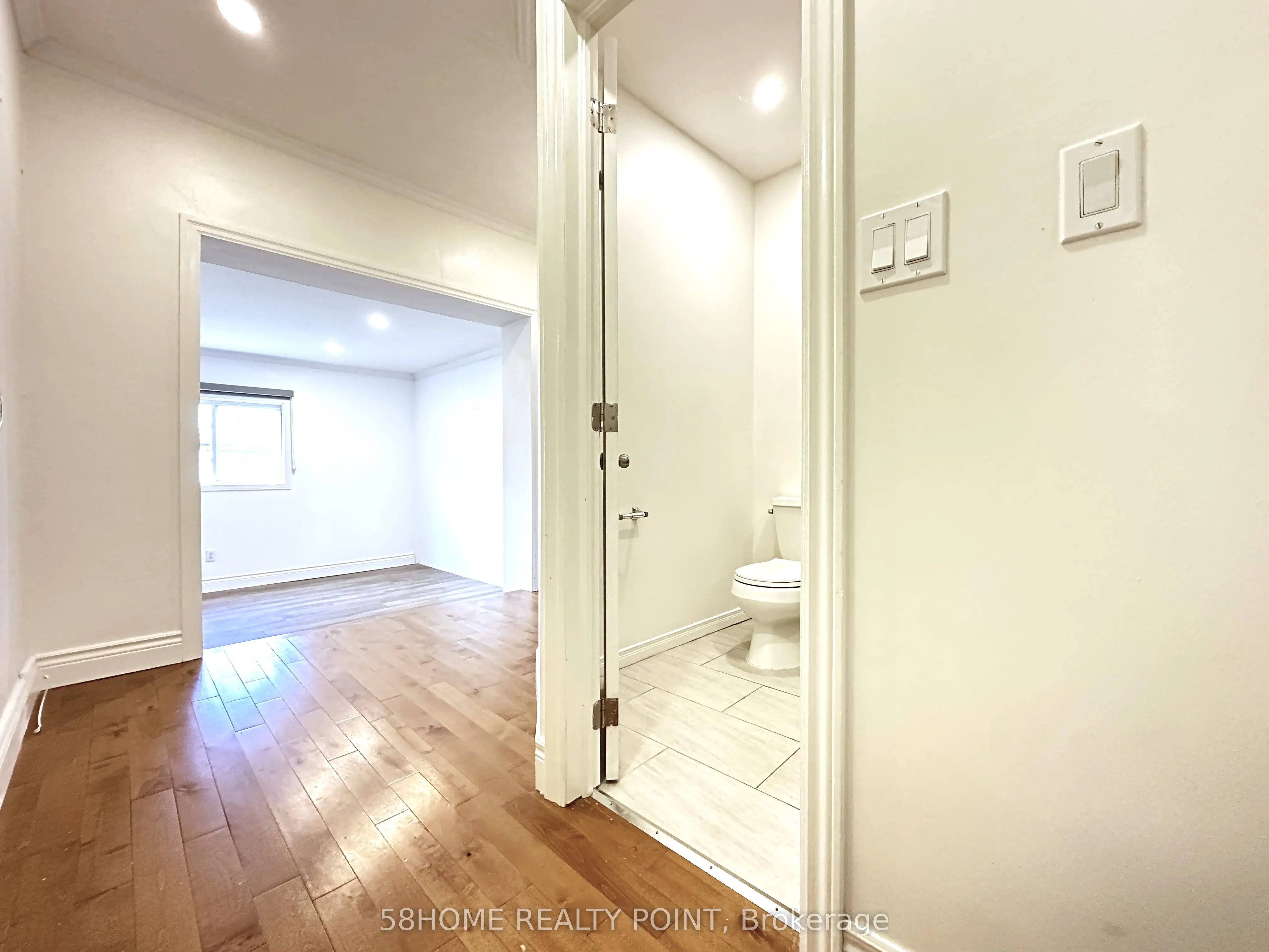 56 Regina Avenue, #Main
